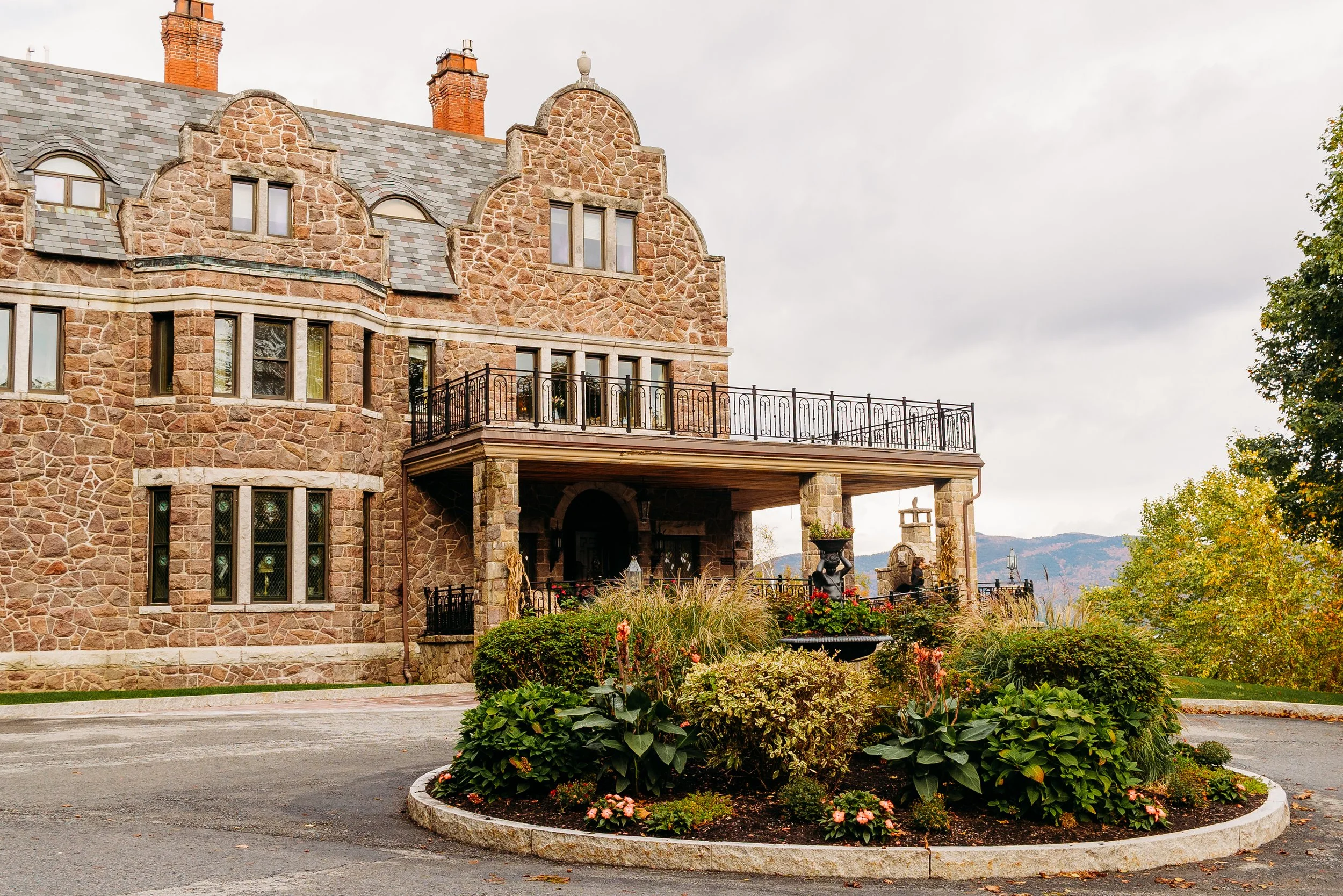 Inn at Erlowest Lake George New York State Wedding Photographer