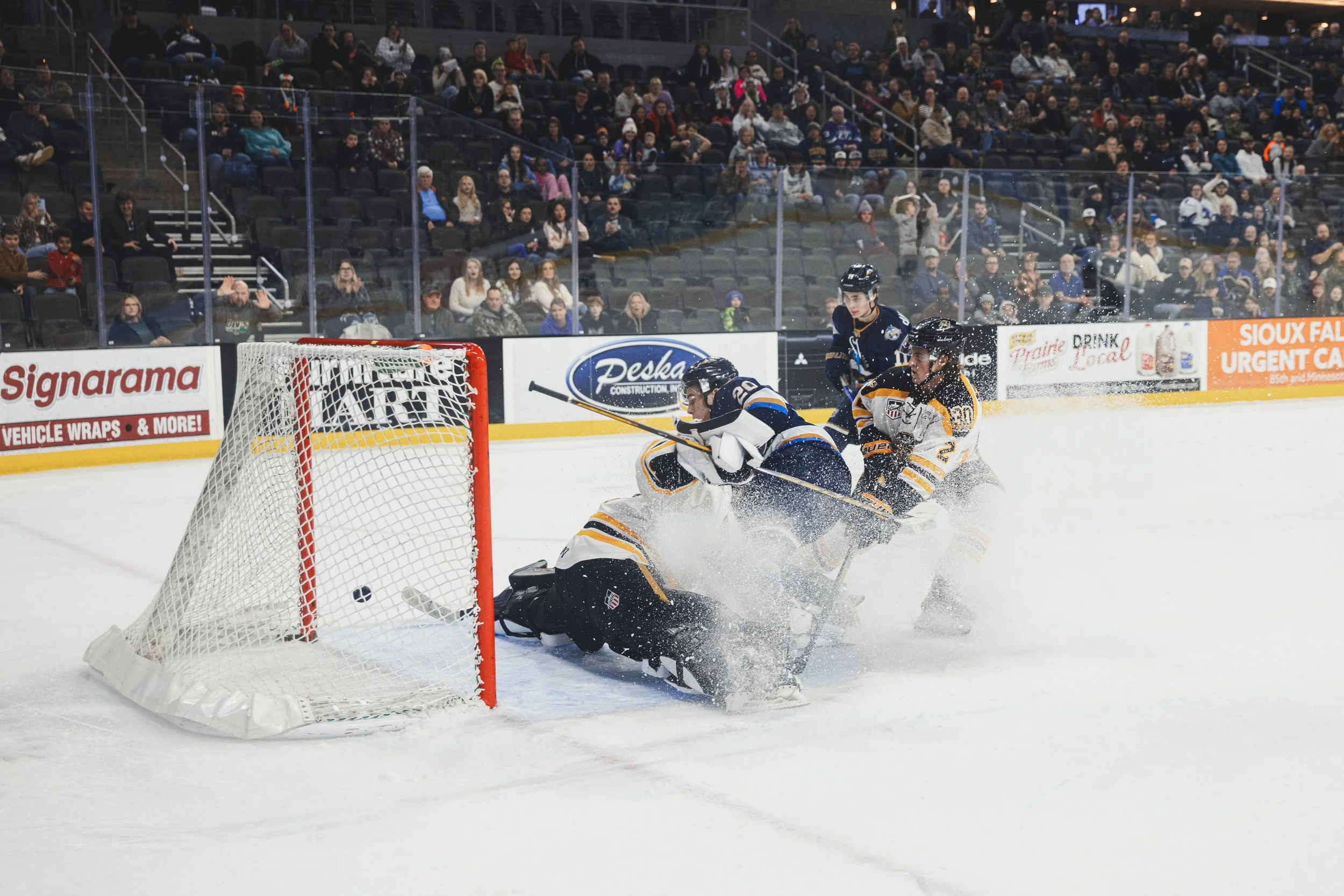 2-16-24StampedevsGreenBay-90.jpg