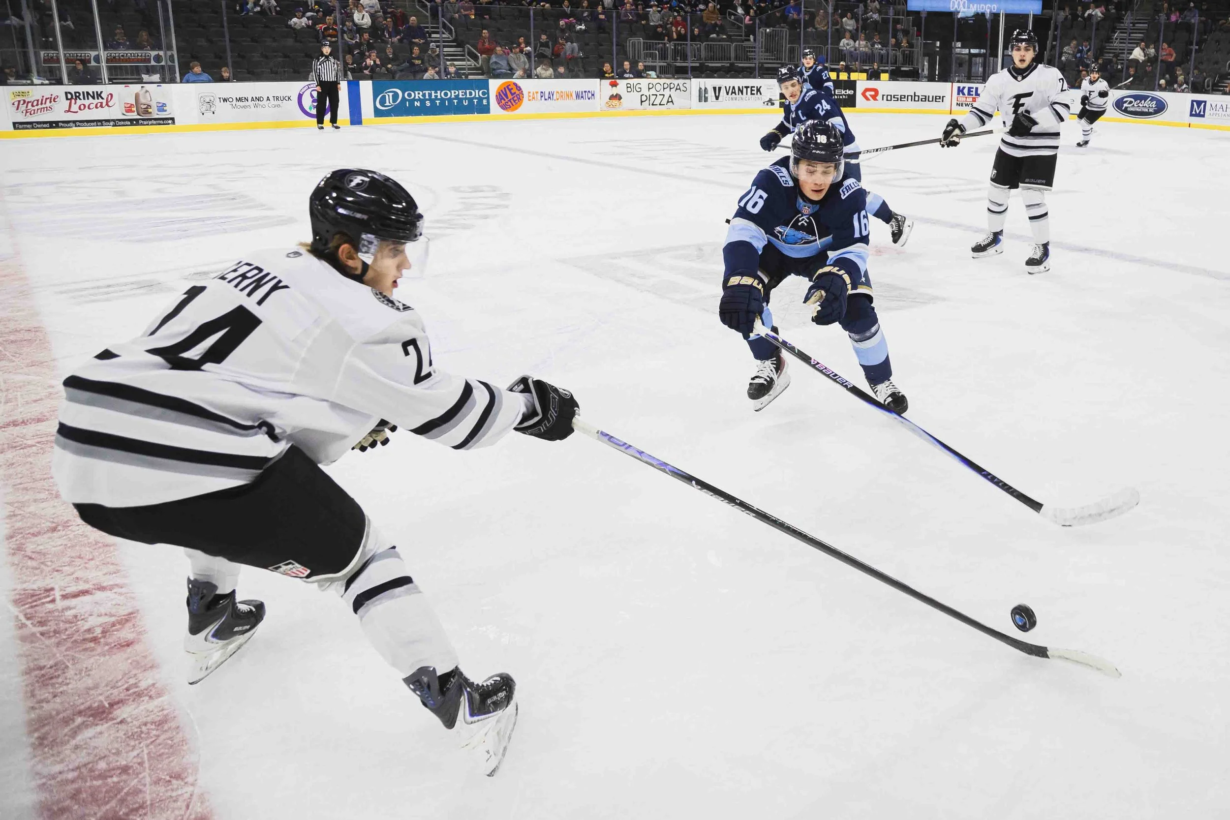 2-22-26StampedevsFargo-60.jpg