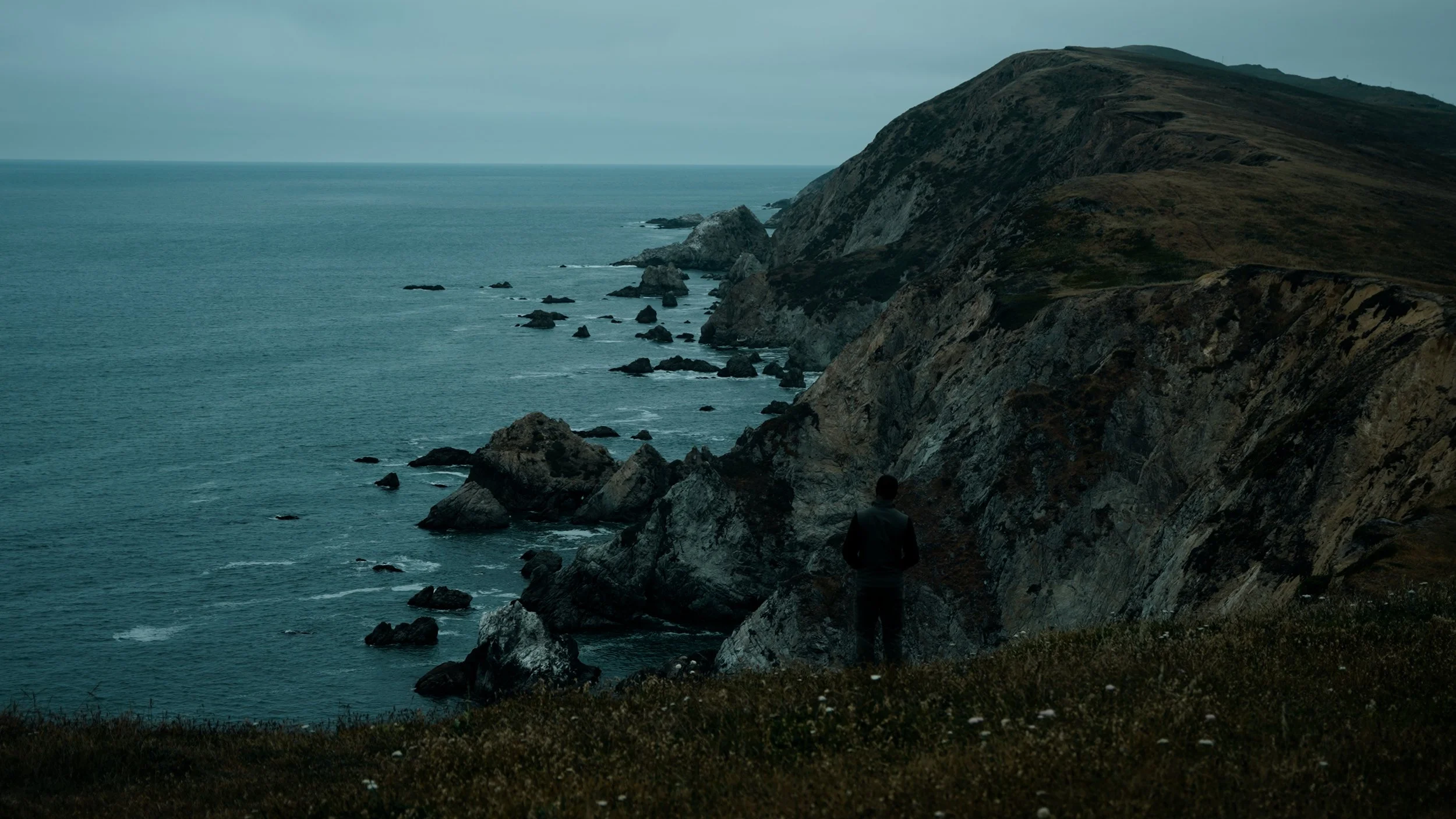 CASTAWAY Still _7.jpg