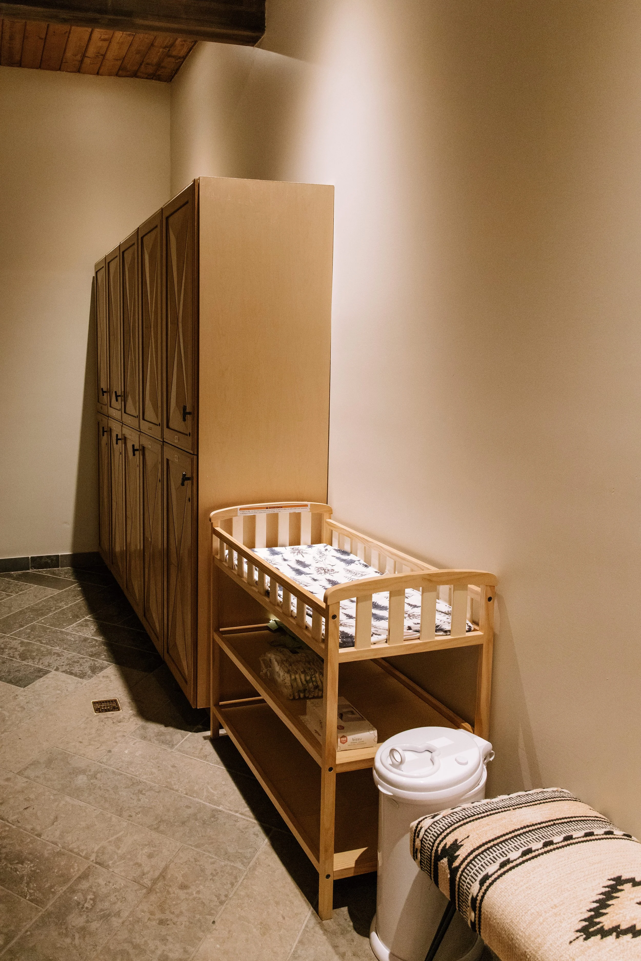 Calamigos_Membership_main clubhouse bath 2.jpg