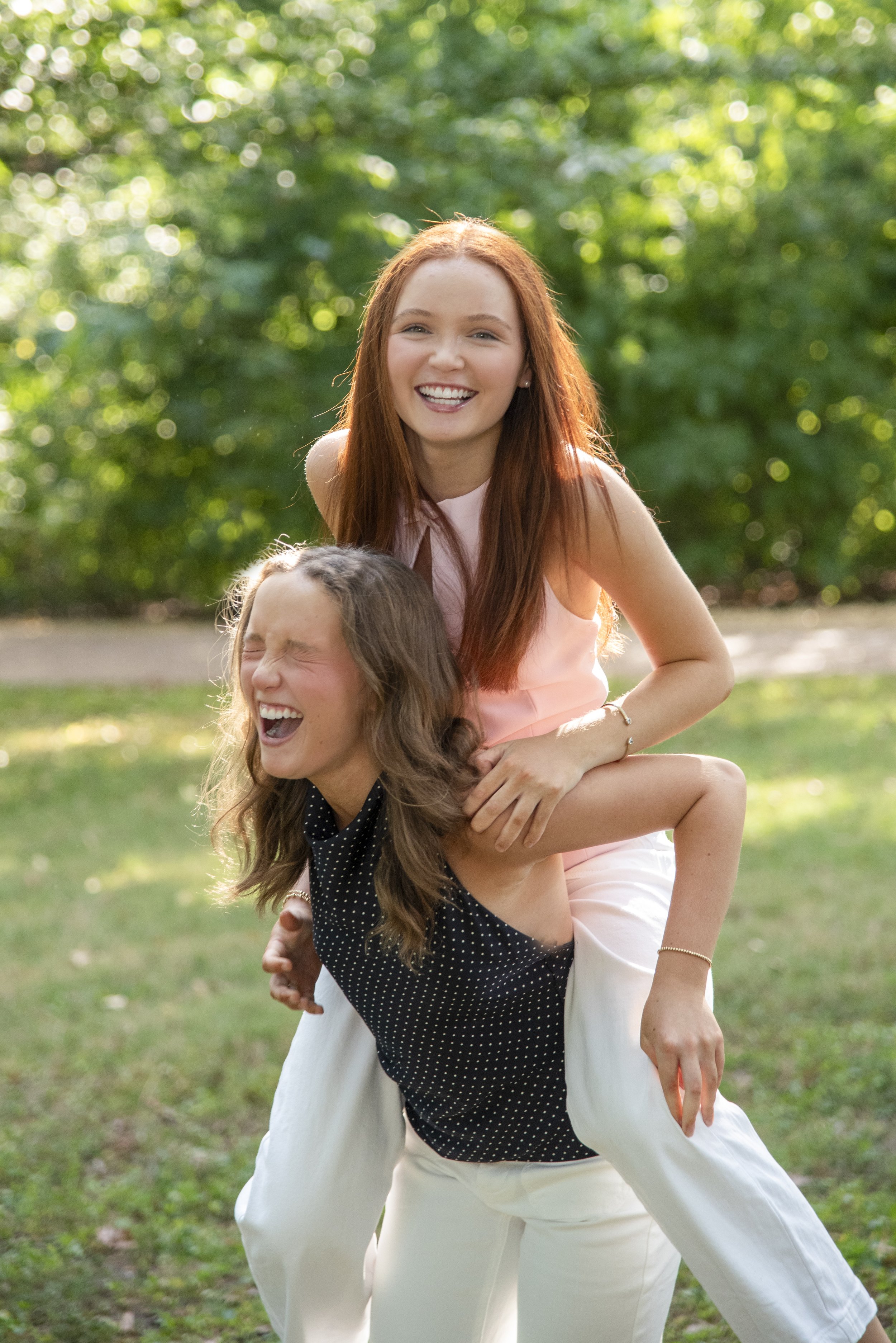 Maddie & Molly055-Edit.jpg