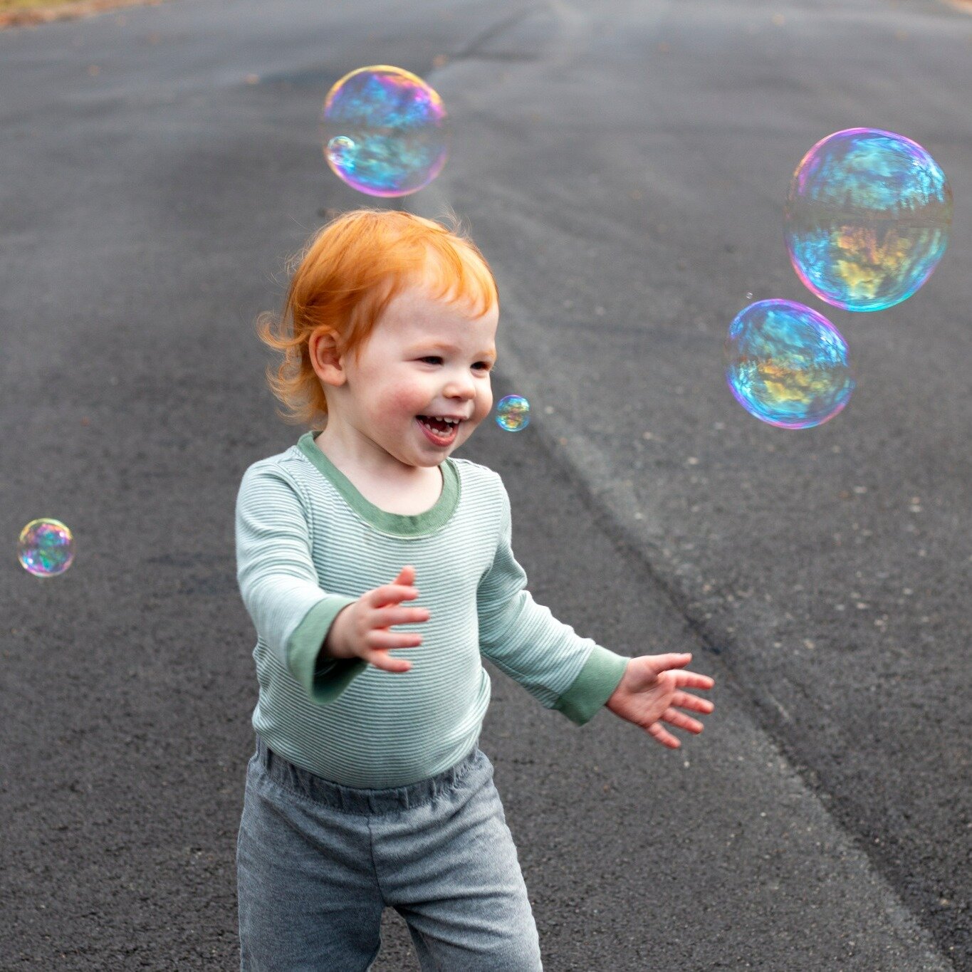 I'm looking for 2-3 kiddos ages 2-7 that LOVE bubbles for a fun bubble party session to create some unforgettable smiles! Must be available one day from April 2-4! DM me for details!

#momentswithmegan #lovewhatido #BoutiquePhotography #LoveInTheLens