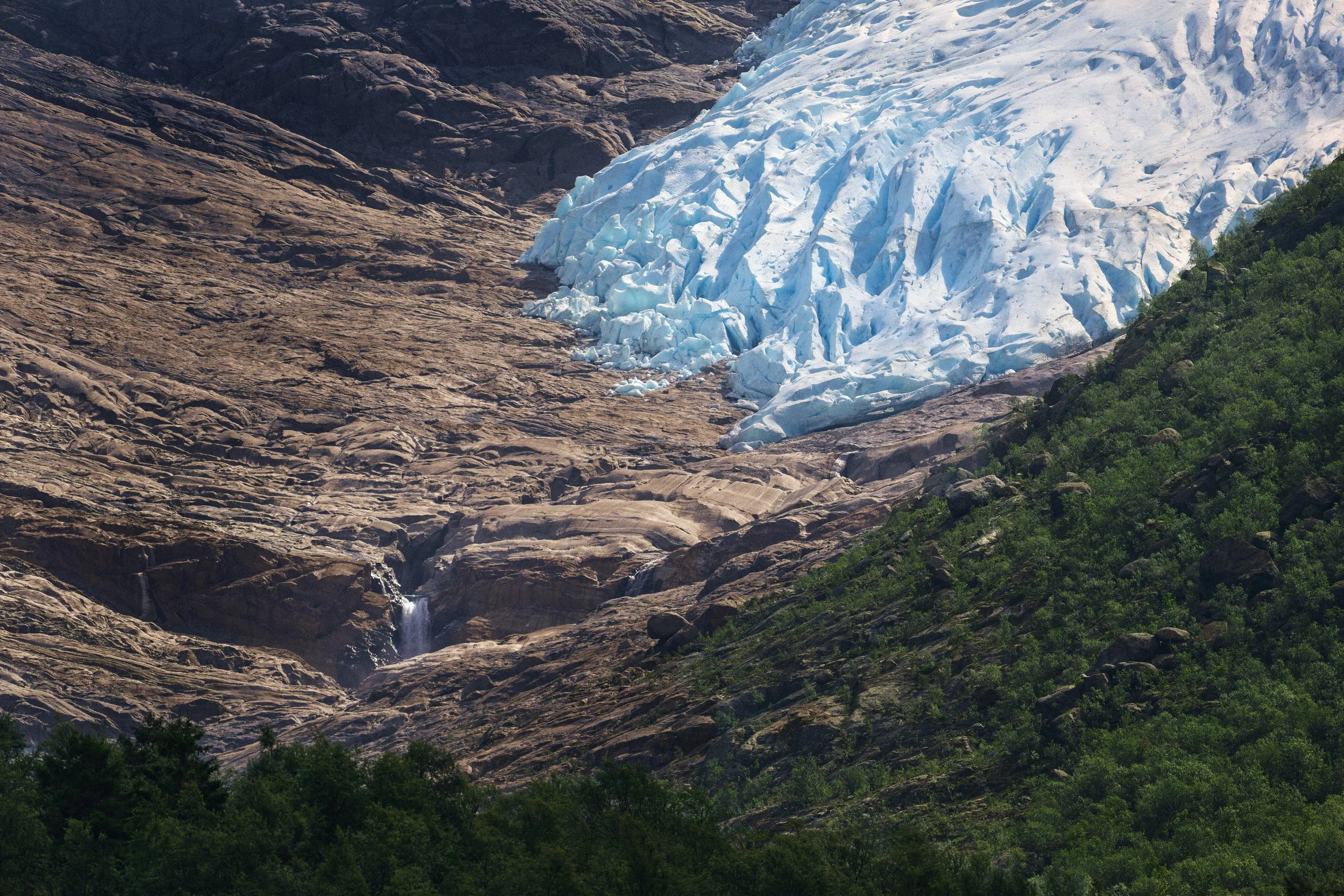 _THX3866 - Full Size.jpg