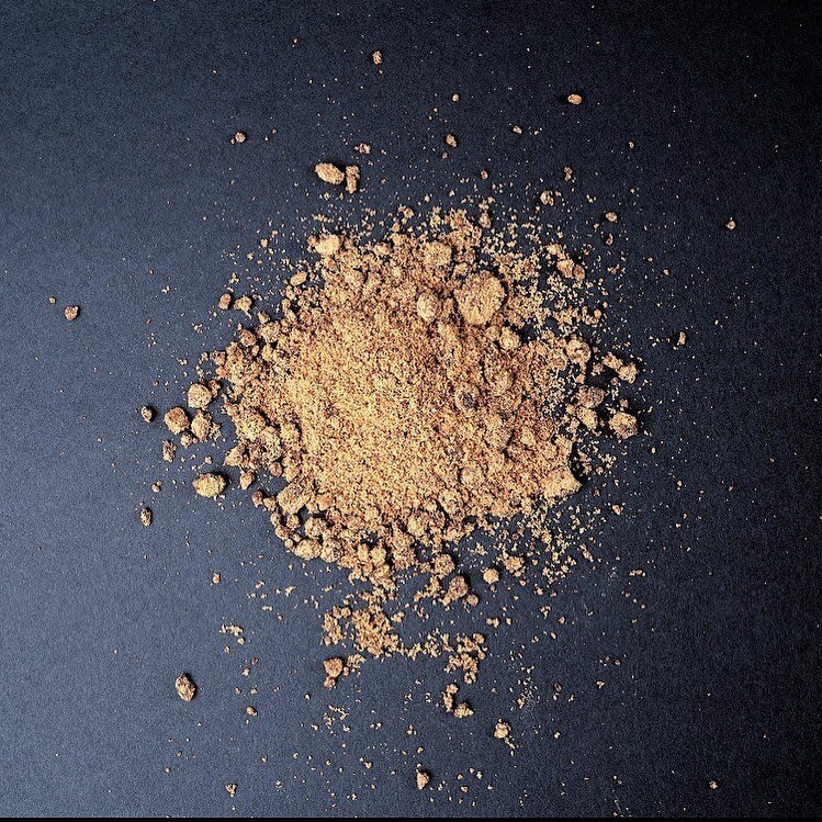 When I first started researching unrefined sugars, Japanese #kokuto was the third or fourth type I had been able to procure samples of. After tasting it, I was totally sold on the impact unrefined sugars could have on a recipe, and how many new possi