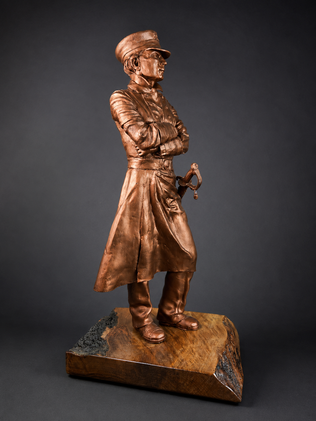 Admiral David Farragut sculpture by Sharon Cruson, right three-quarter view on natural wood base