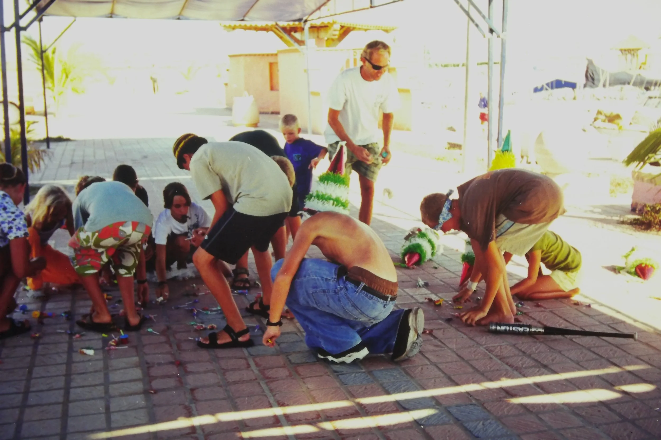 3.19.98 Hal's Bday Pinata.JPG