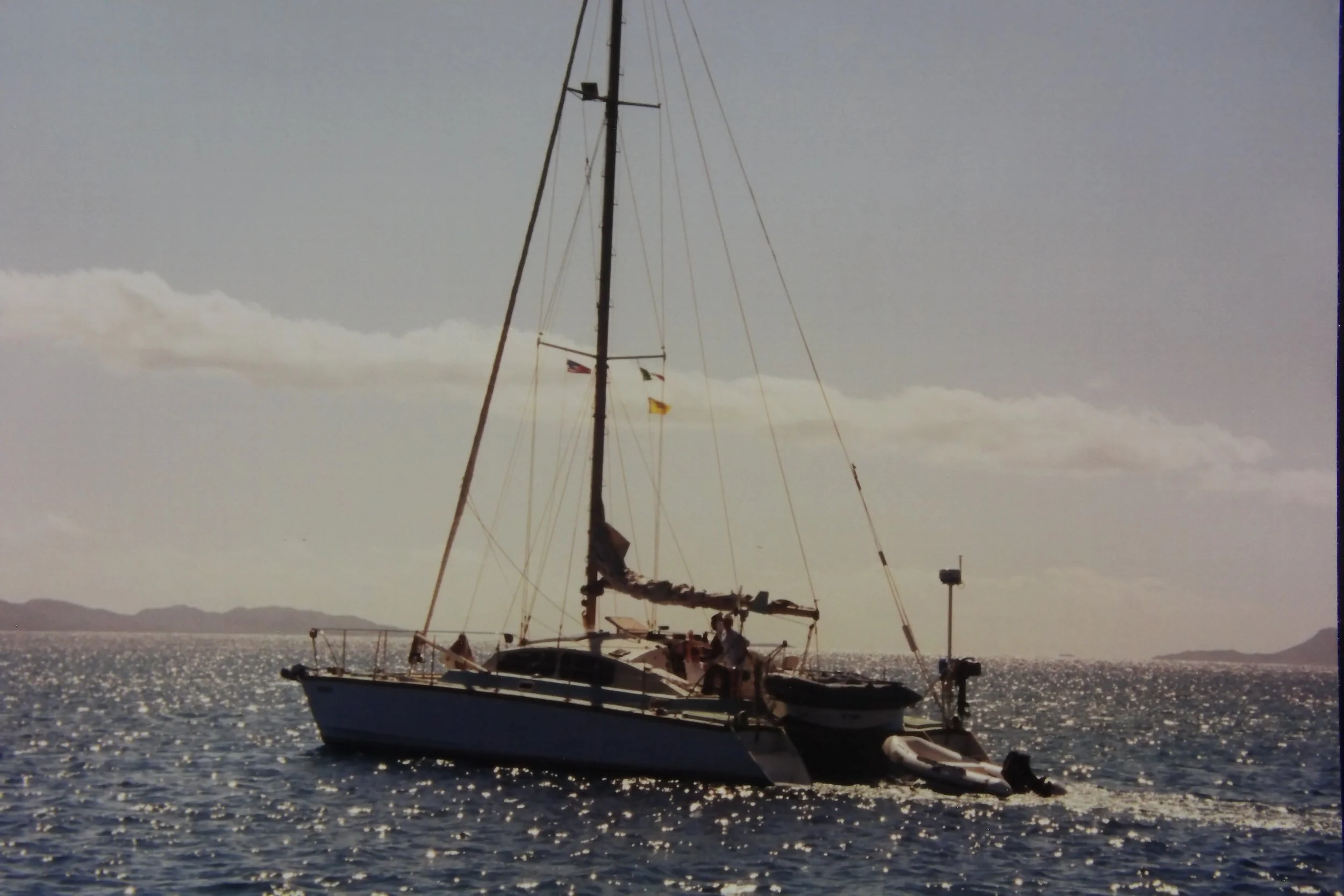 4.98 Monte, Maureen, Dana, & Lexi, Odysseus, San Evaristo.JPG