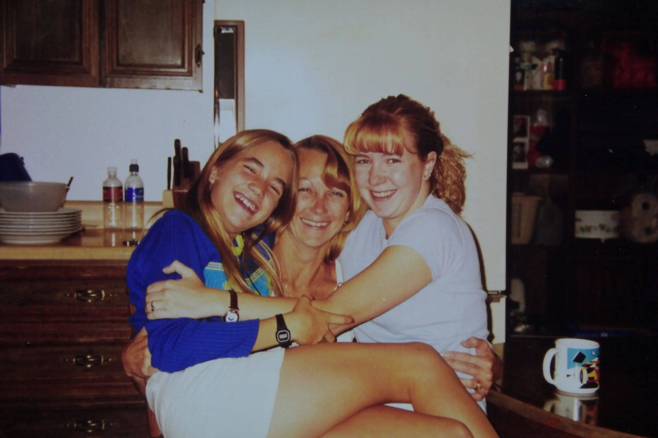 98 Me, Mom n Peg.JPG