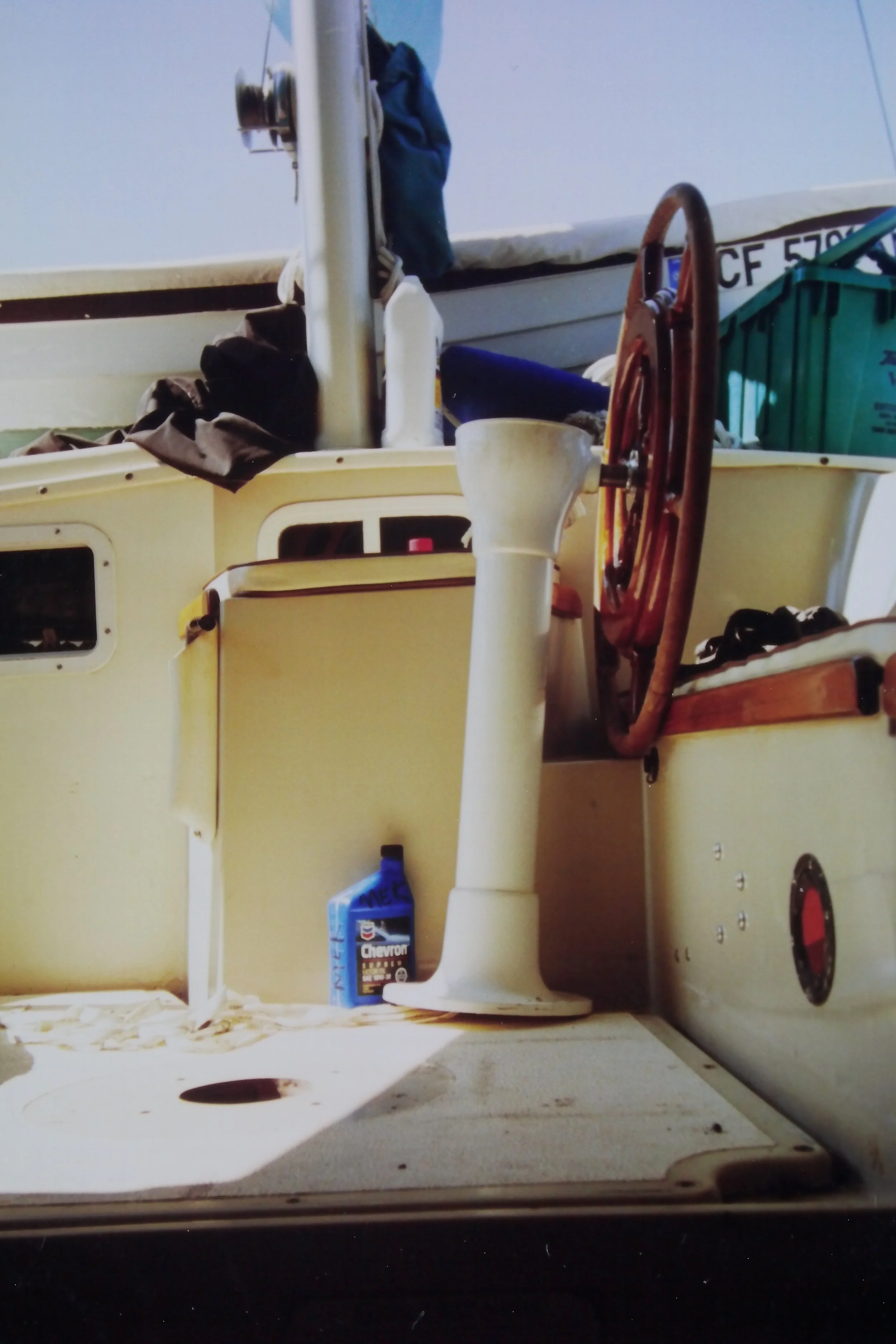 10.22.98 Dissasembling the cockpit.JPG