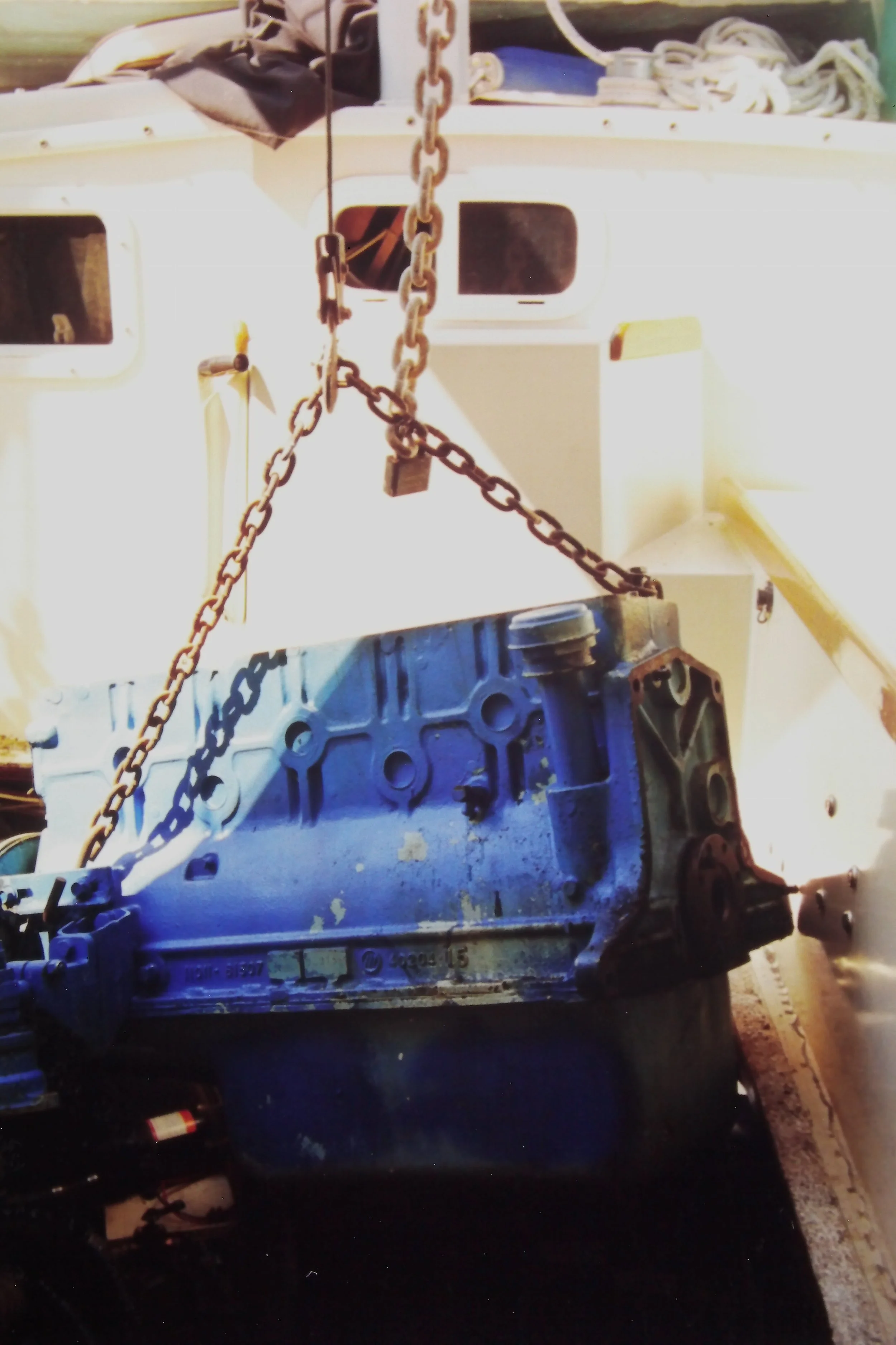 10.23.98 Taking the engine out.JPG