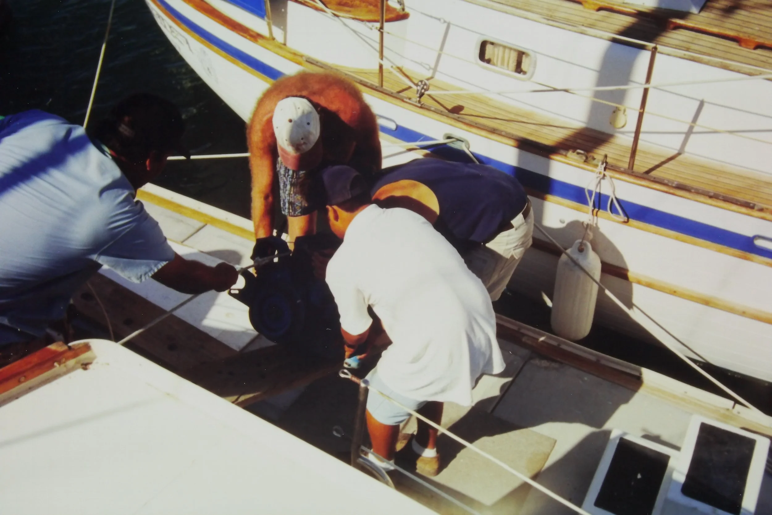 10.23.98 Taking the engine out 3.JPG