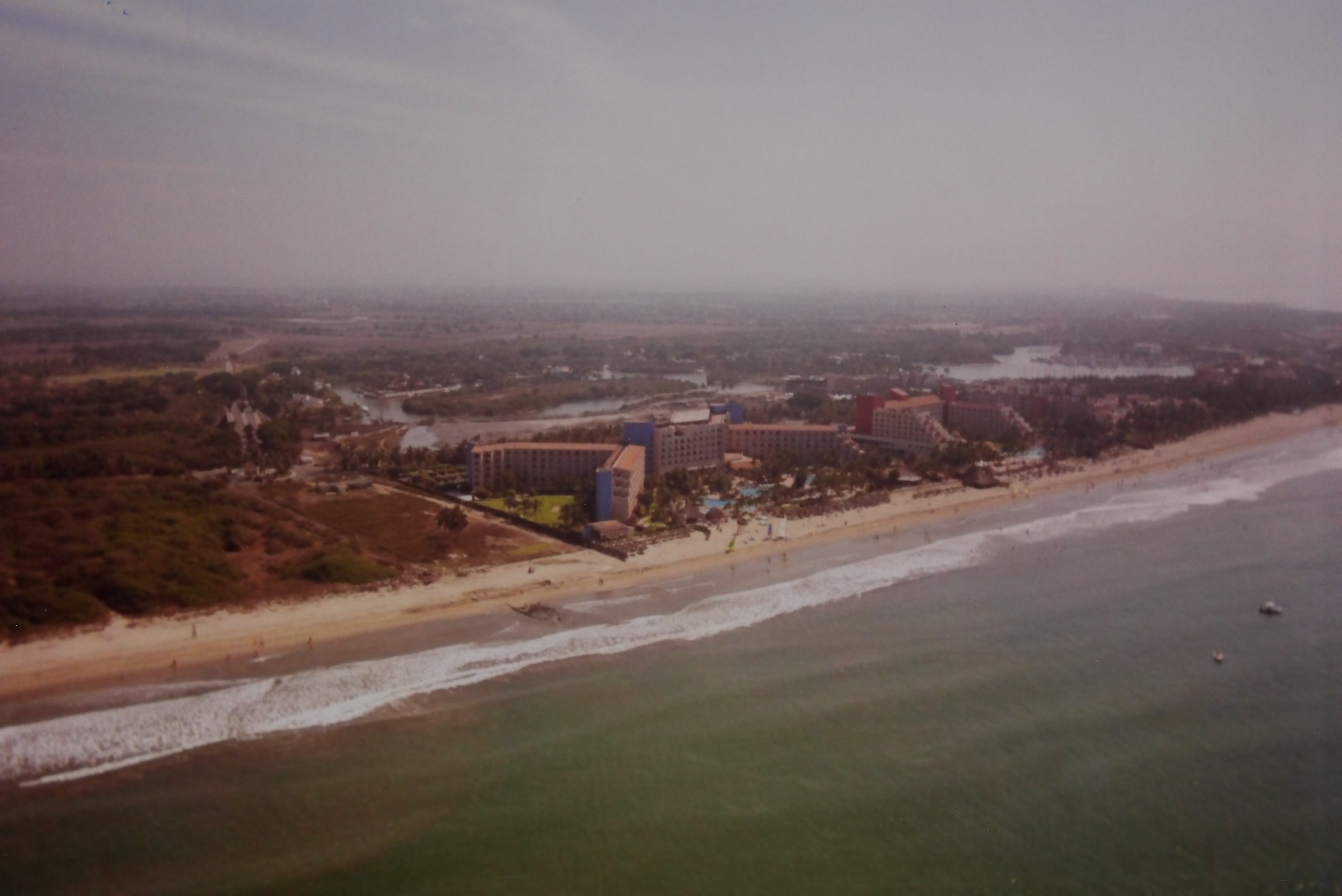 2.11.99 Parasailing above Paradise Village.JPG