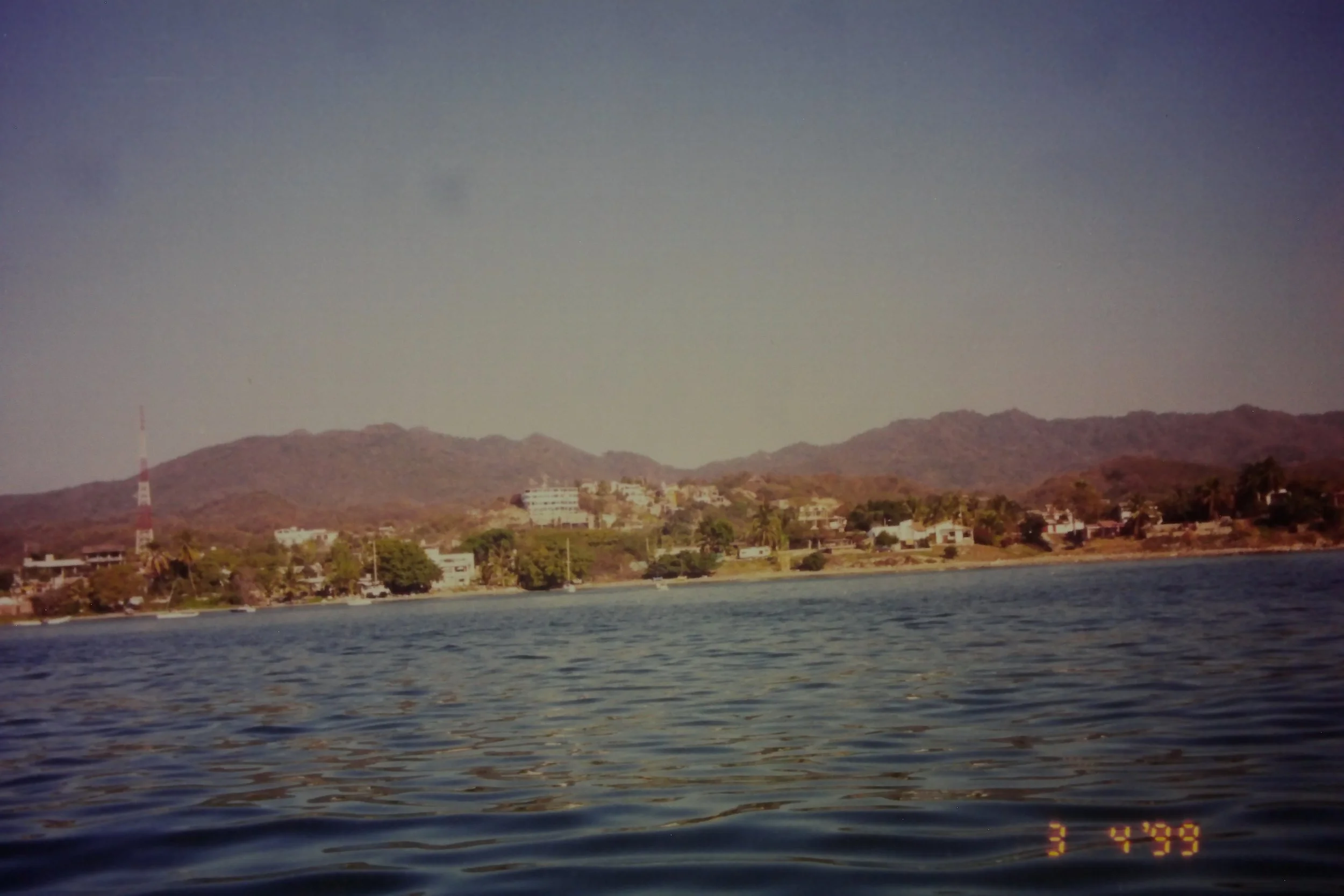 3.3.99 La Cruz coastline headed to Tres Marietas.JPG