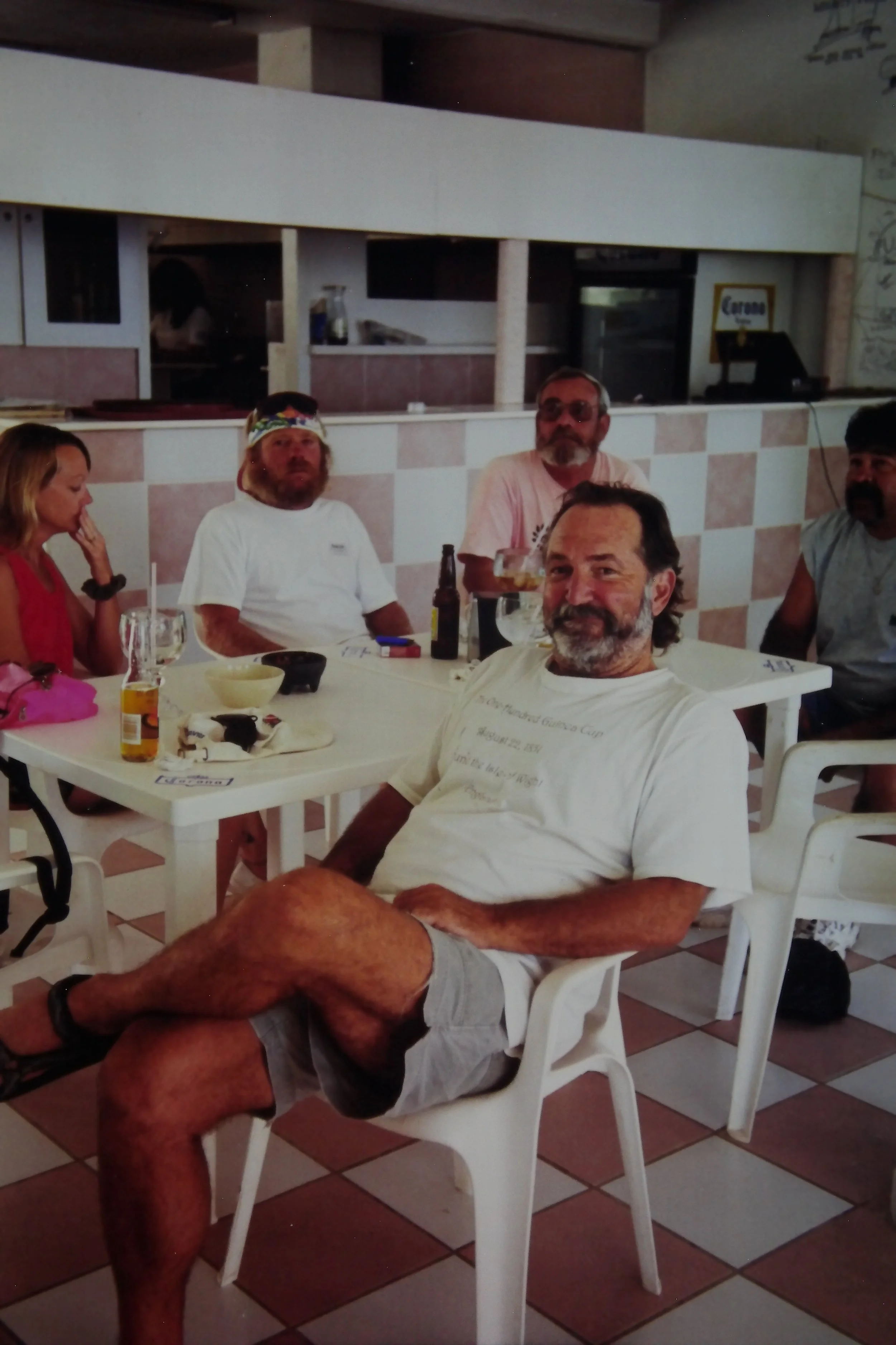  Mom, Dad, ?, Pete 