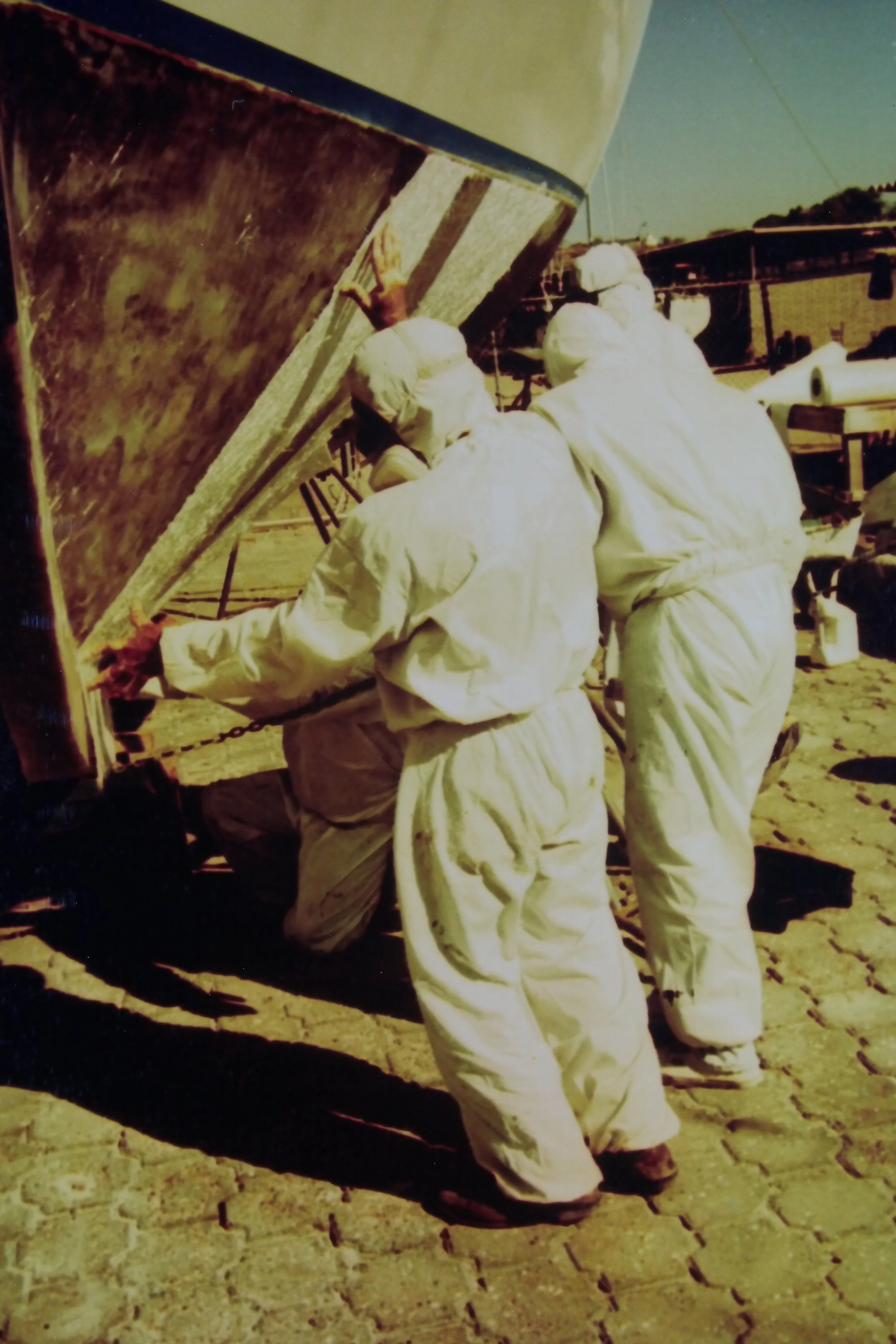 11.99 19 Sandblasting the Star.JPG
