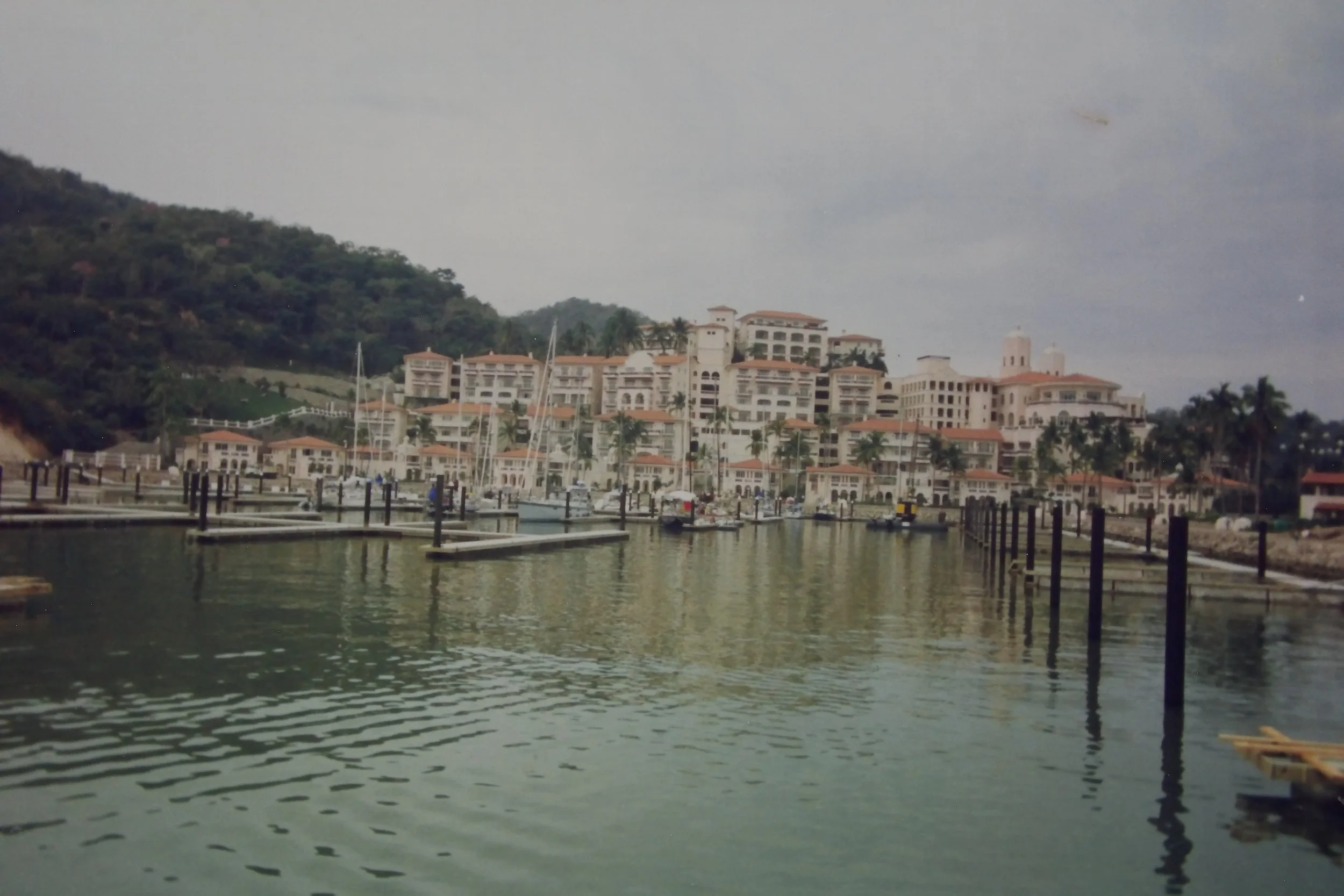 1.31.97 Entering Barra Marina.JPG