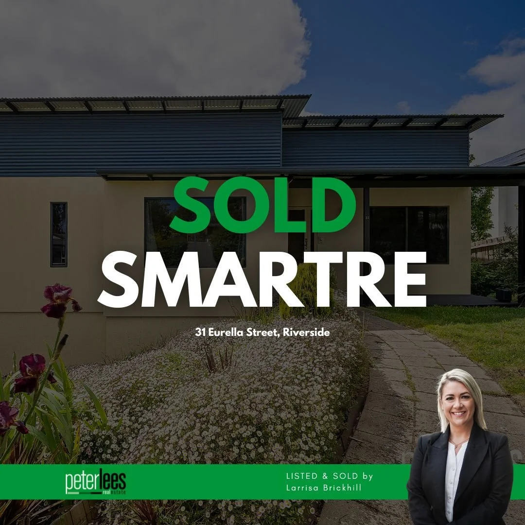 Larrisa - Eurella.jpg