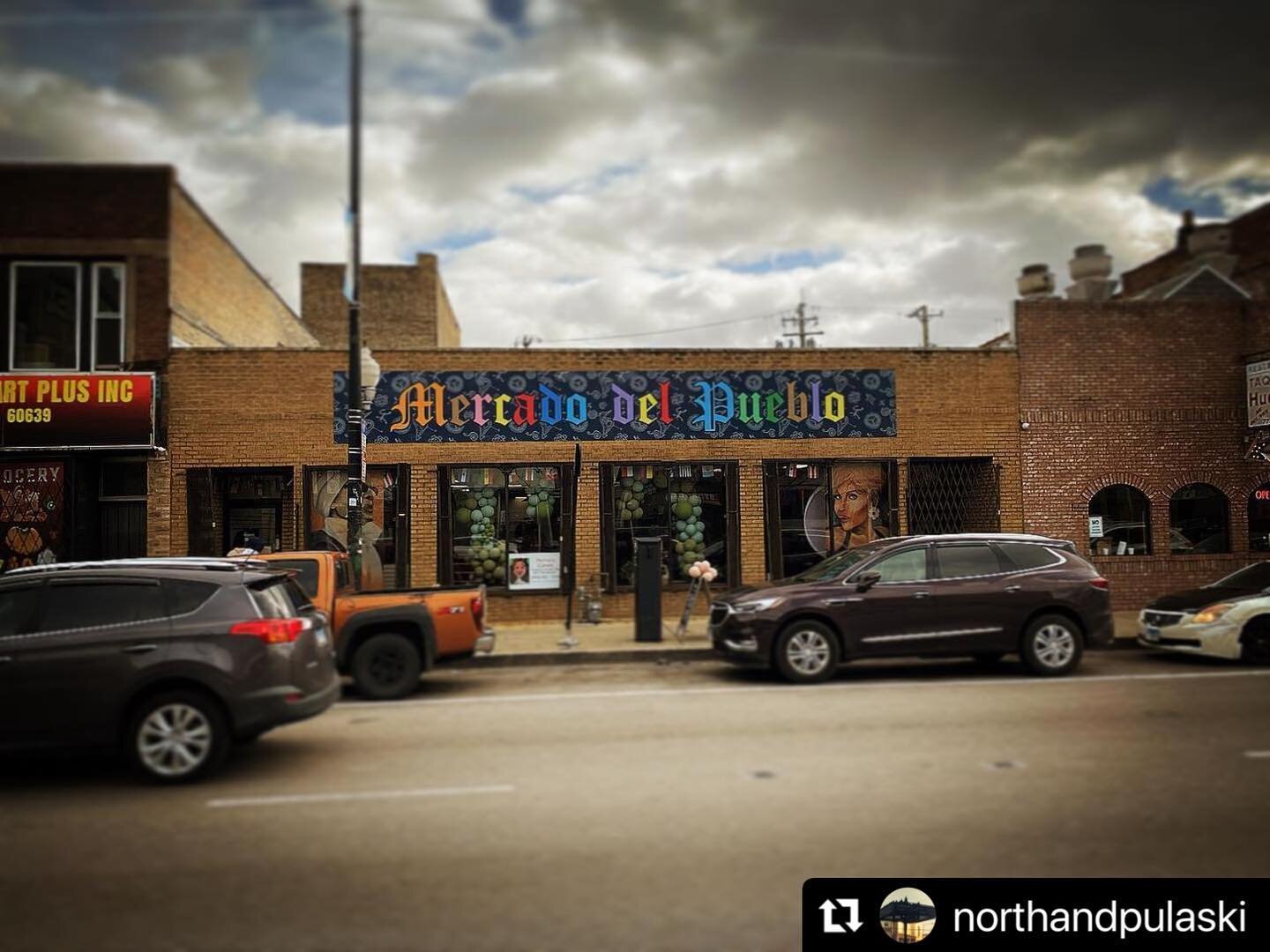 Repost @northandpulaski
・・・
&ldquo;This weekend I stopped into the Wepa! Mercado del Pueblo: North and Pulaski, at 4013 W. North Ave. I was so happy to meet all the vendors &amp; entrepreneurs from Humboldt Park and all over the city who sell their p