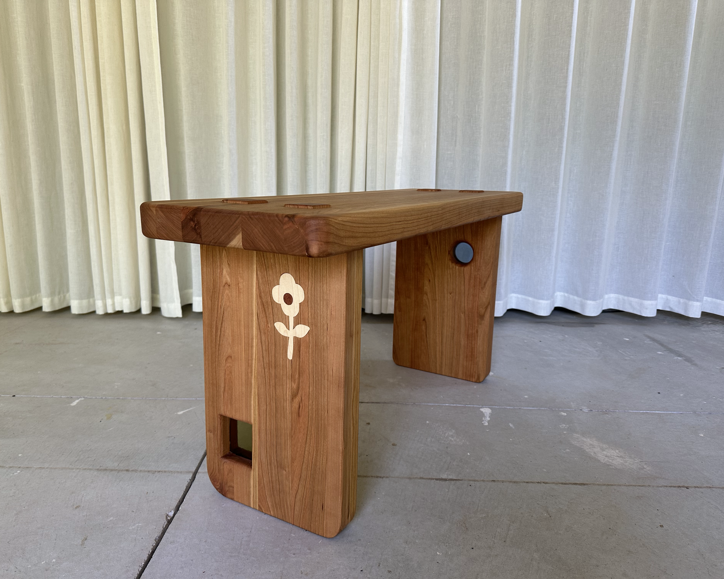 Constance-Bench-007-Heck-Yeah-Home-Side2.png