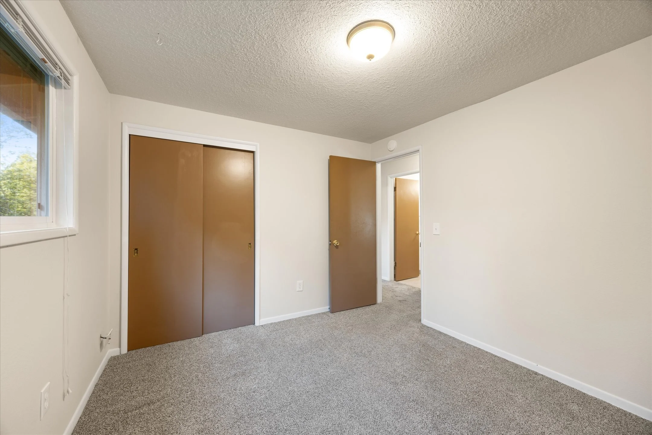 21-9972 Se 40th Ave 97222 -21.jpg