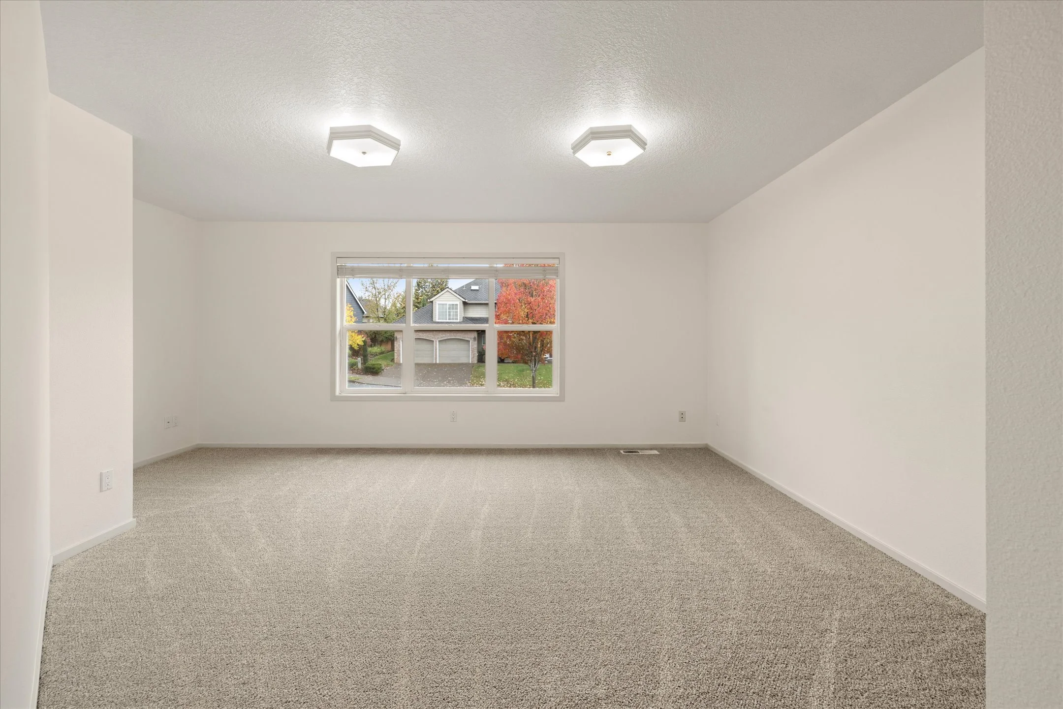 31-4680 SW Joshua St-31.jpg