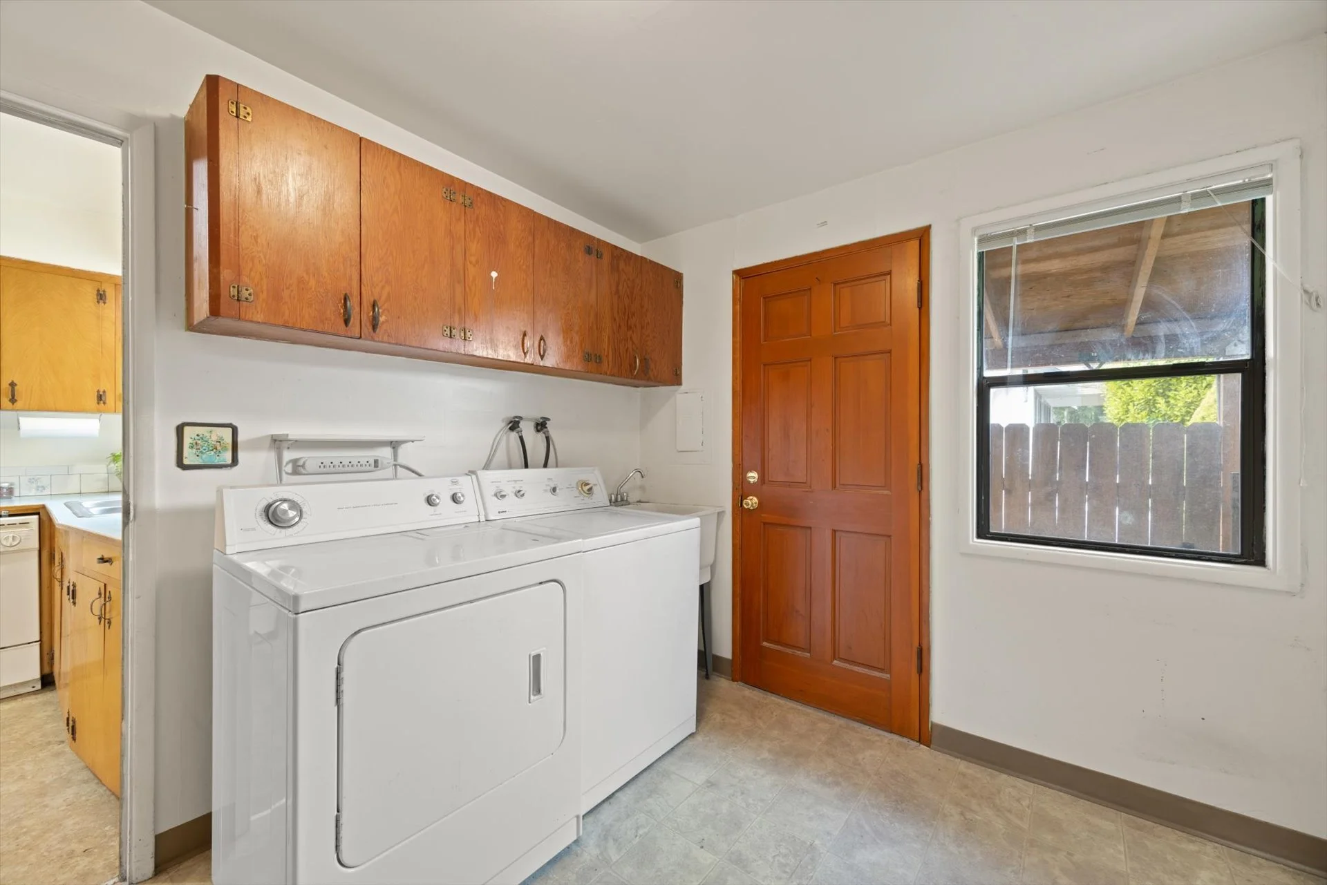 15-8419 Se 32nd Ave 97222-15.jpg