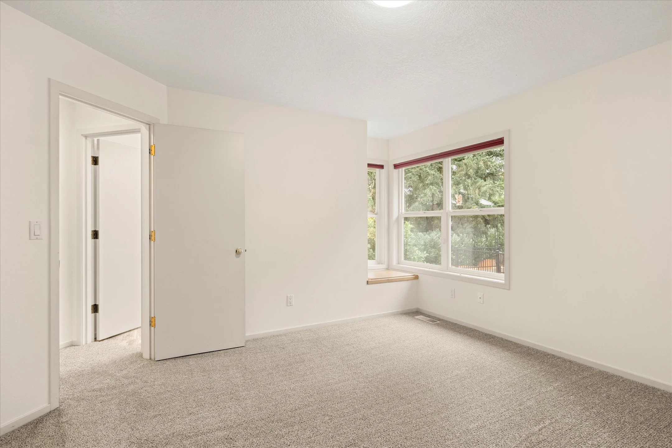 33-4680 SW Joshua St-33.jpg