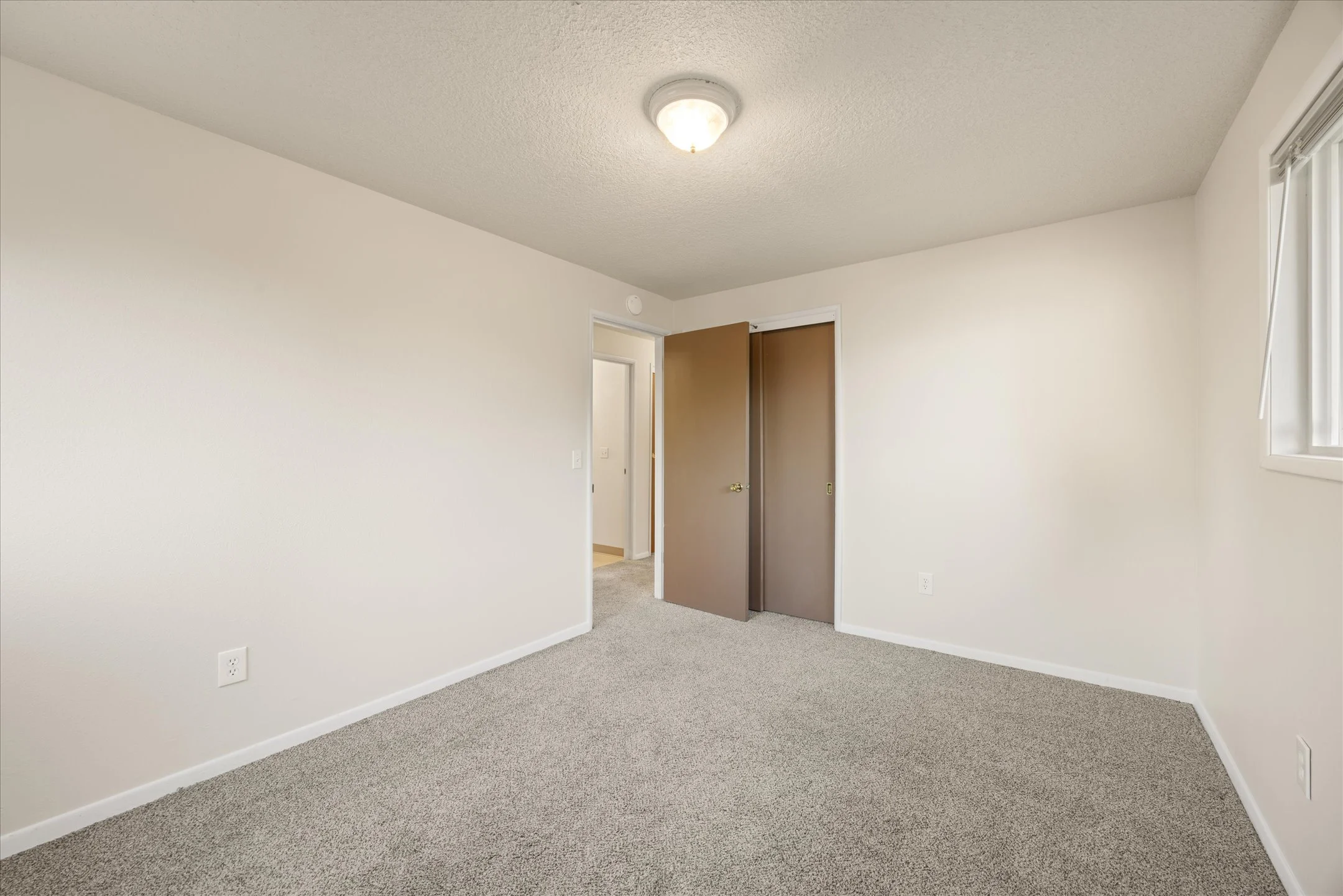 24-9972 Se 40th Ave 97222 -24.jpg