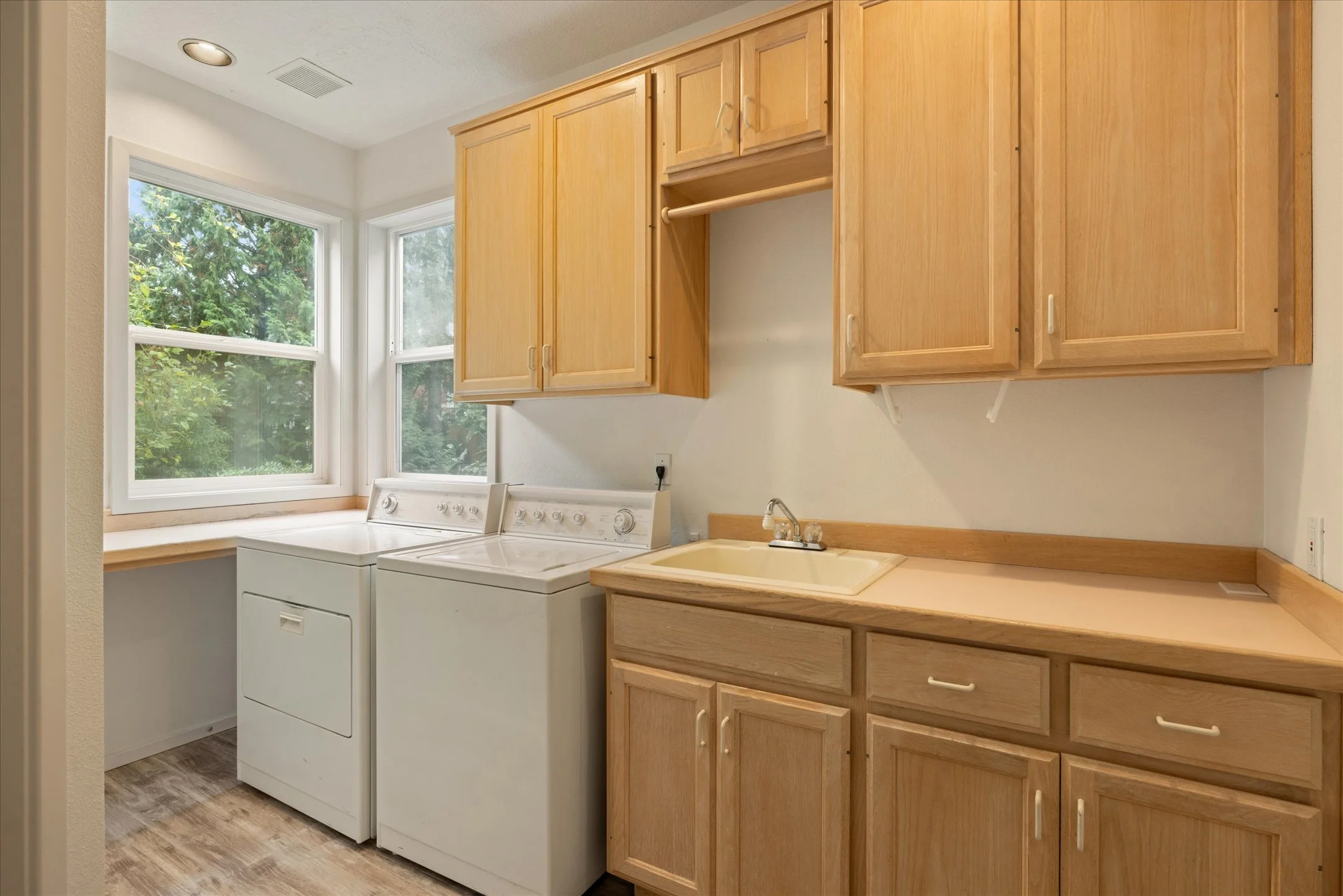 21-4680 SW Joshua St-21.jpg