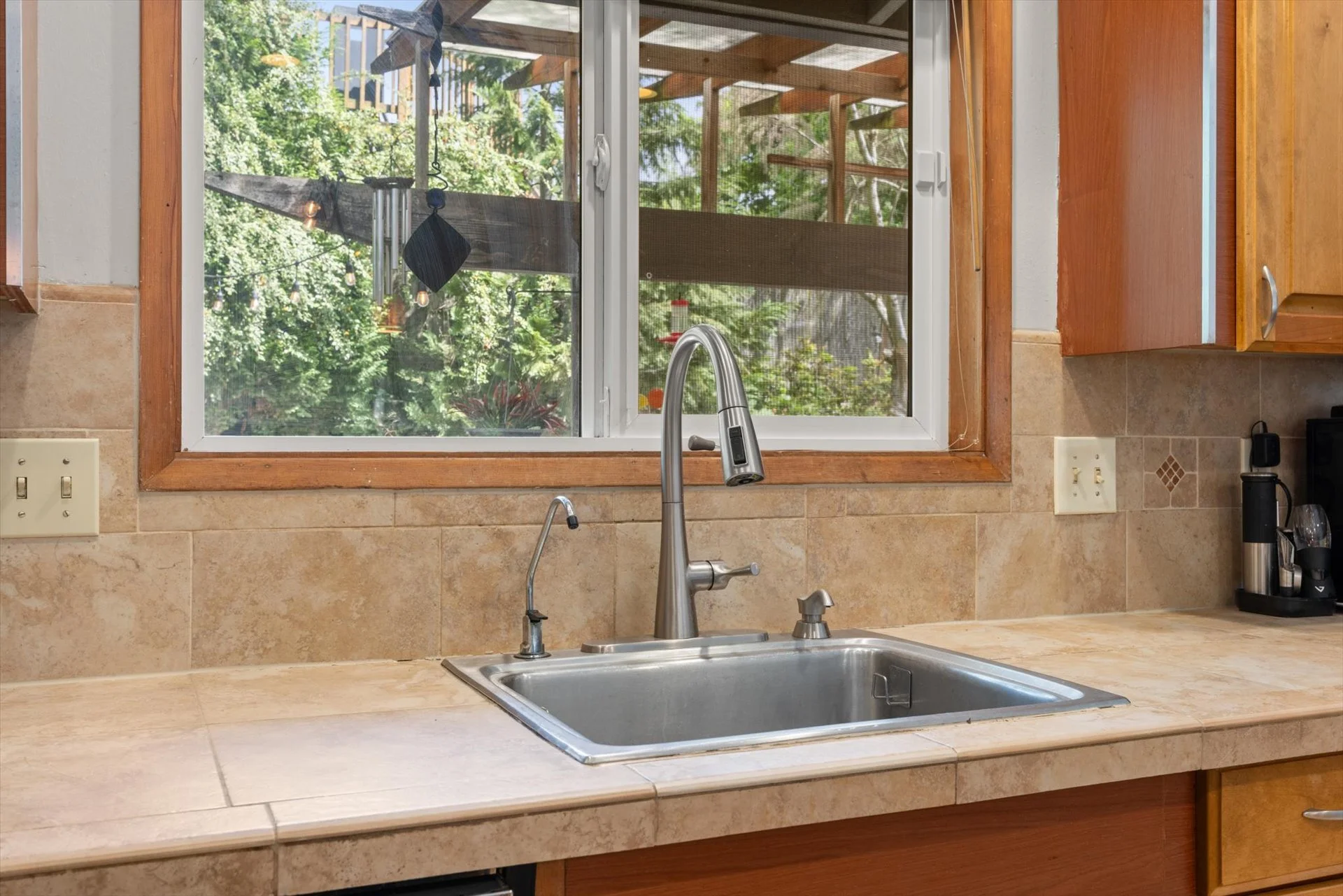 17-12955 SW Evergreen St 97005 -17.jpg