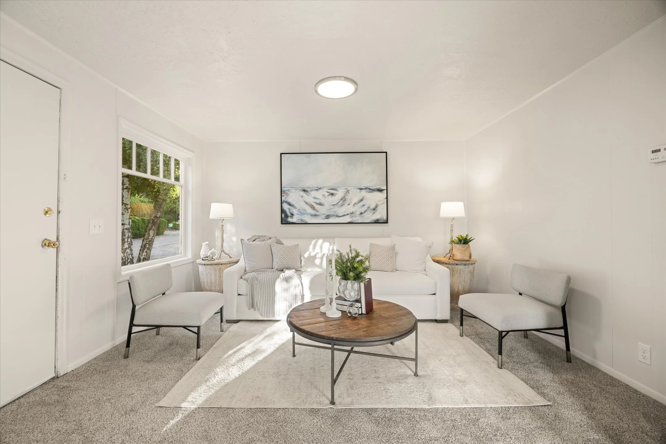 05-3444 Se Rockwood St 97222-5.jpg