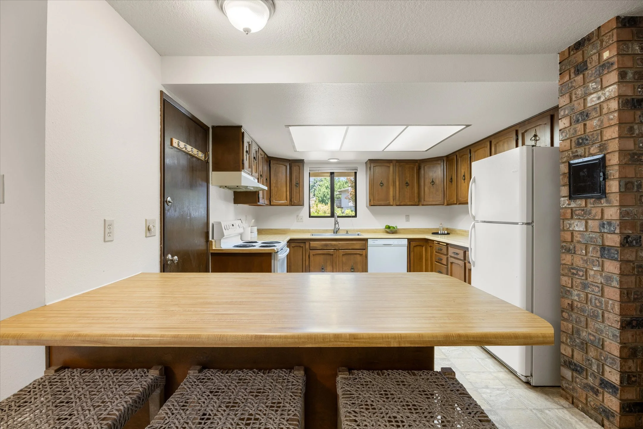 13-21326 SW Makah Ct 97062-13.jpg