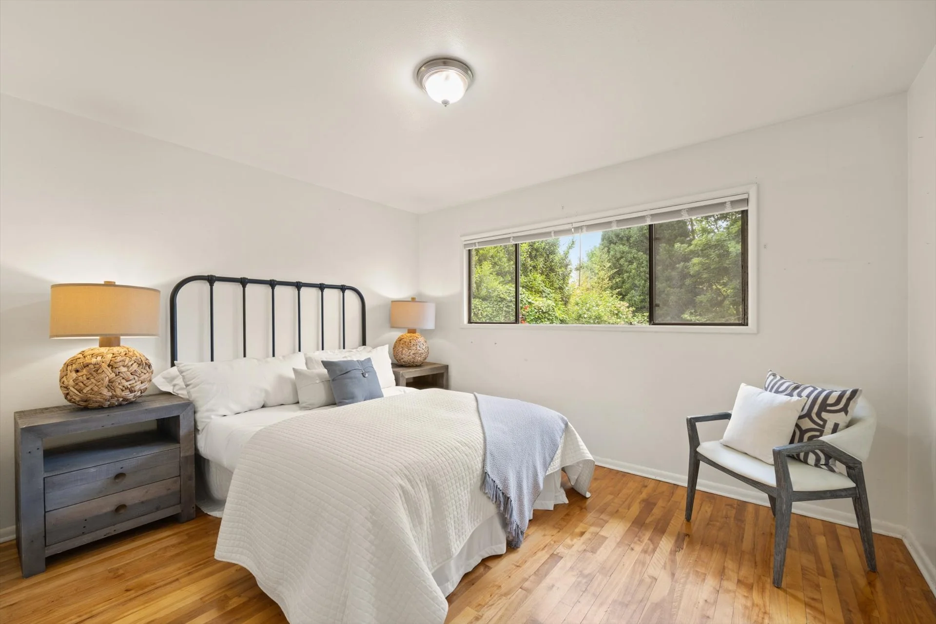 19-8419 Se 32nd Ave 97222-19.jpg