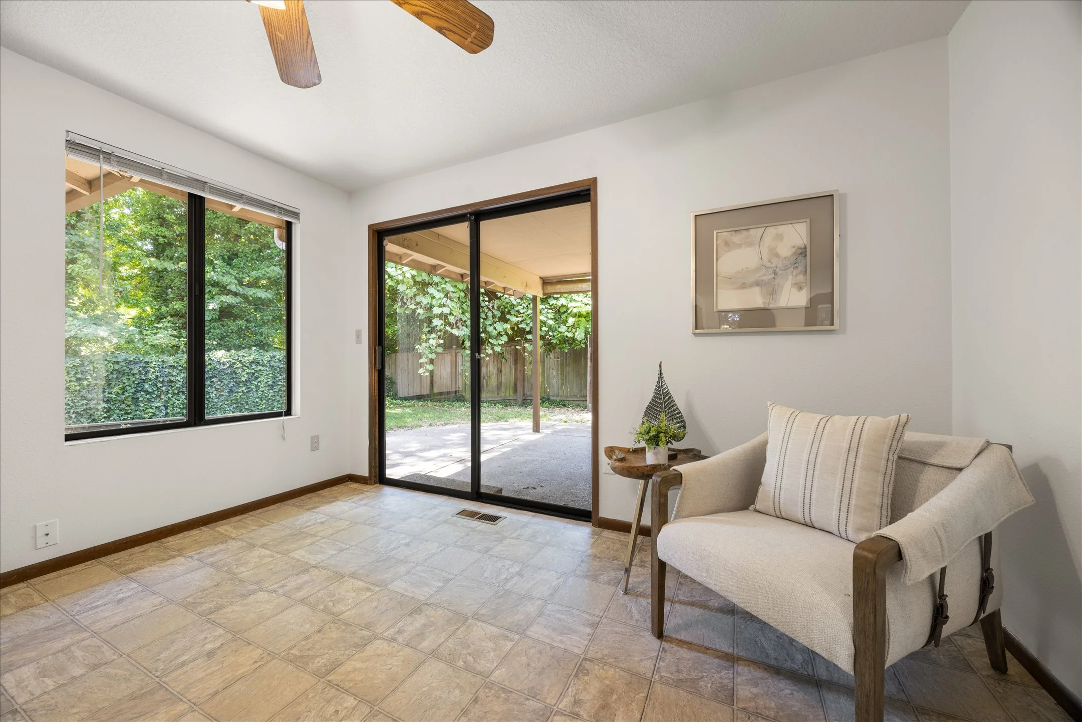 20-21326 SW Makah Ct 97062-20.jpg