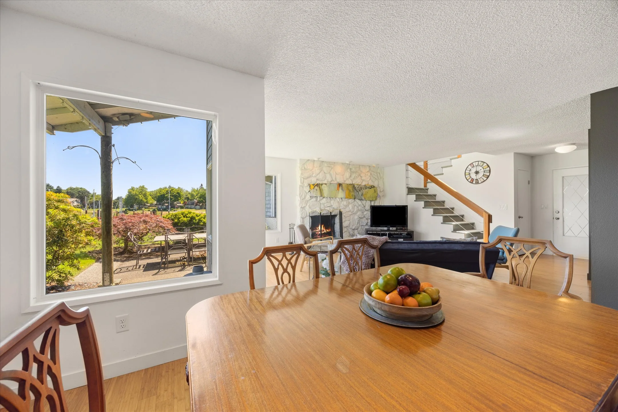 15-530 N Hayden Dr 97217-15.jpg