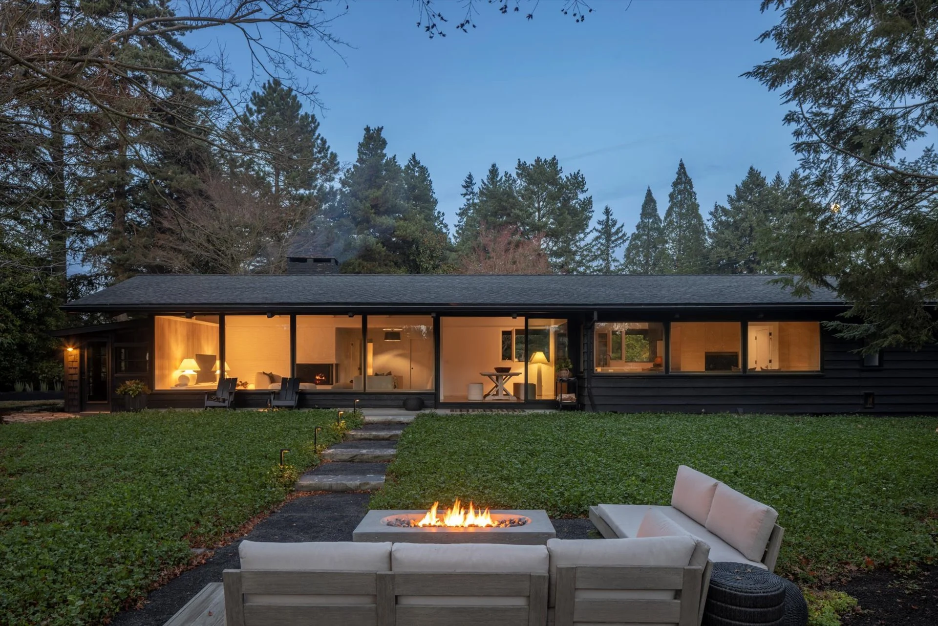 67-2765 SW Vista Drive-67.jpg