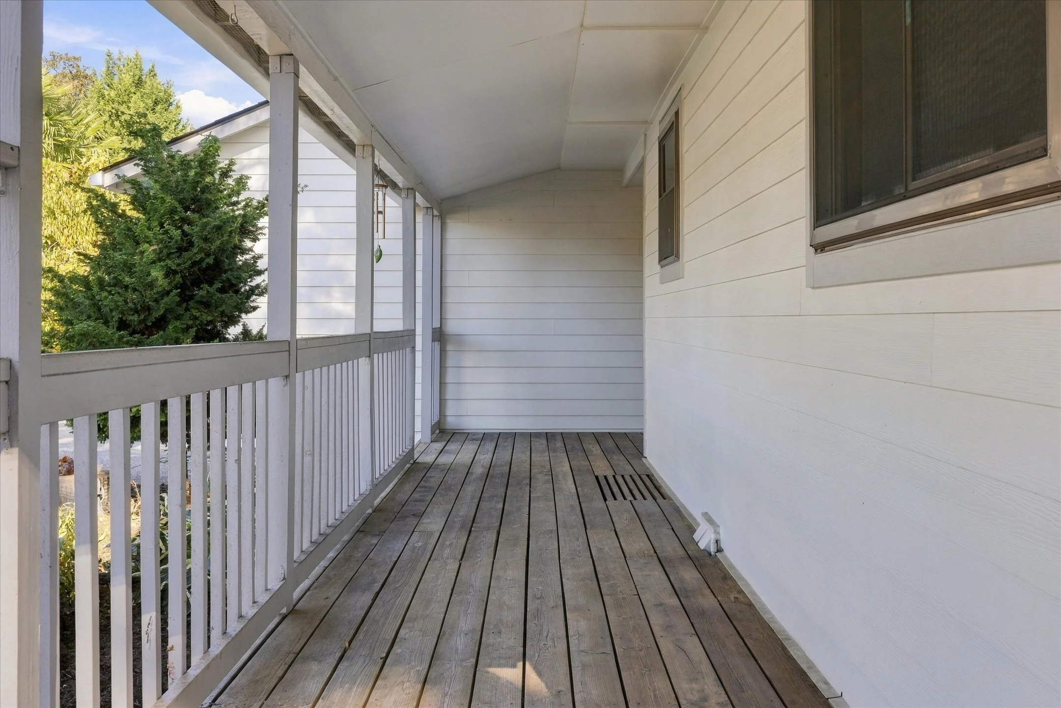 06-3310 SW 175th Ave-6.jpg