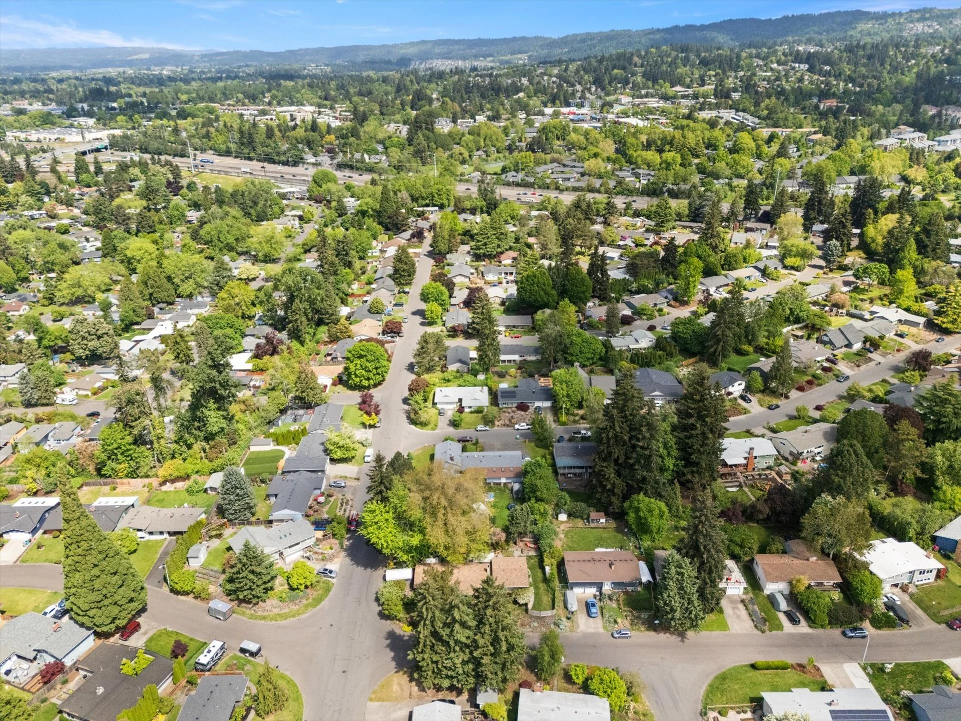 41-12955 SW Evergreen St 97005 -41.jpg