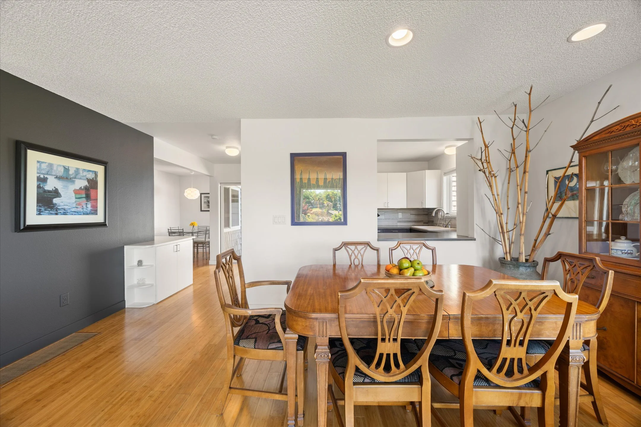 13-530 N Hayden Dr 97217-13.jpg