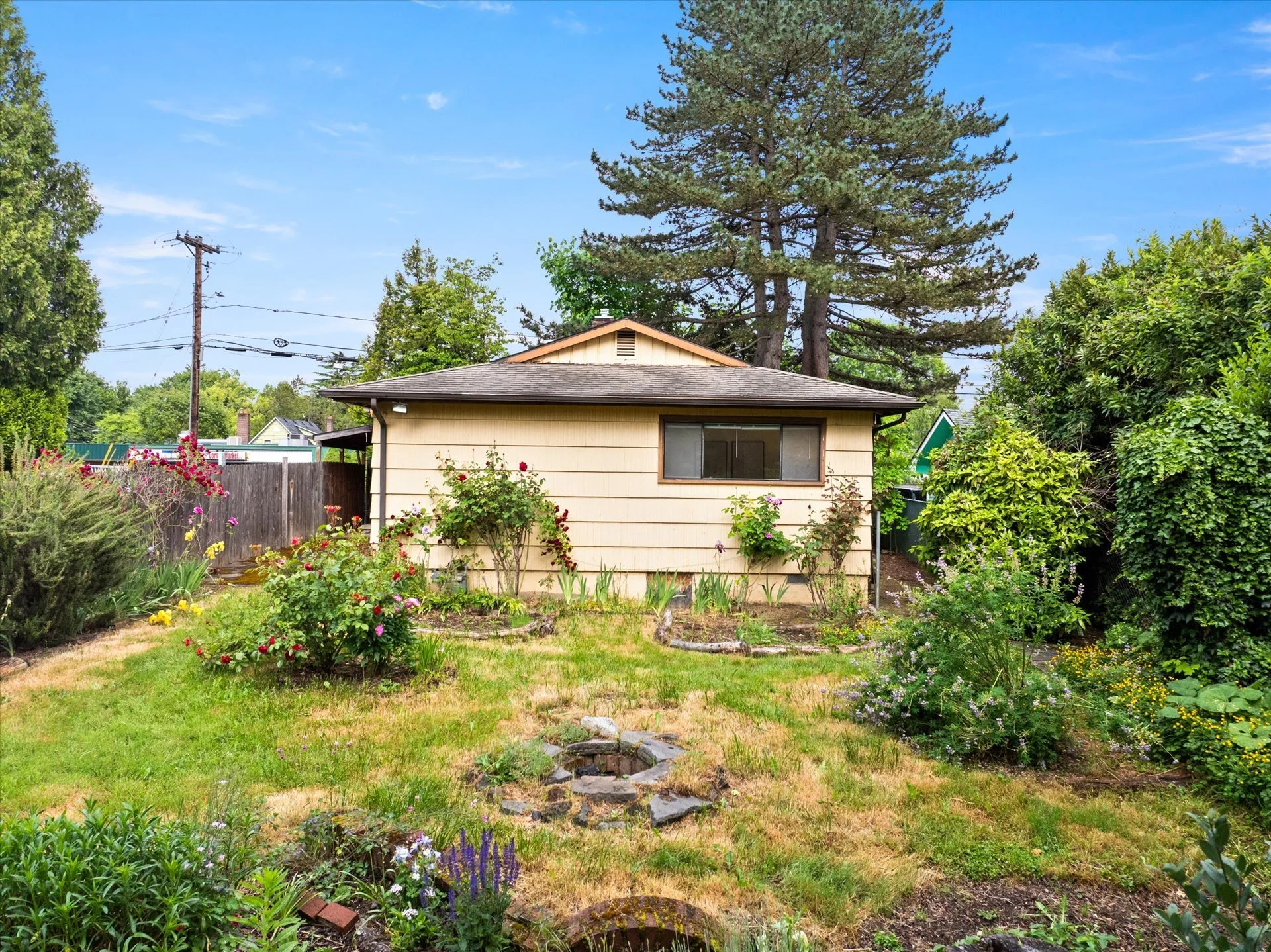 28-8419 Se 32nd Ave 97222-28.jpg