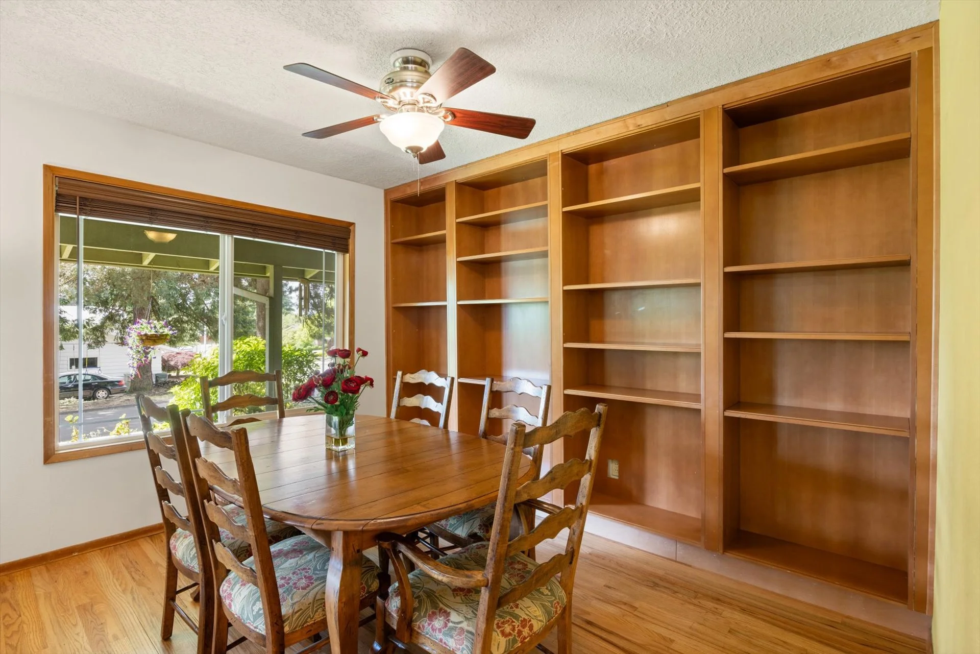 11-12955 SW Evergreen St 97005 -11.jpg