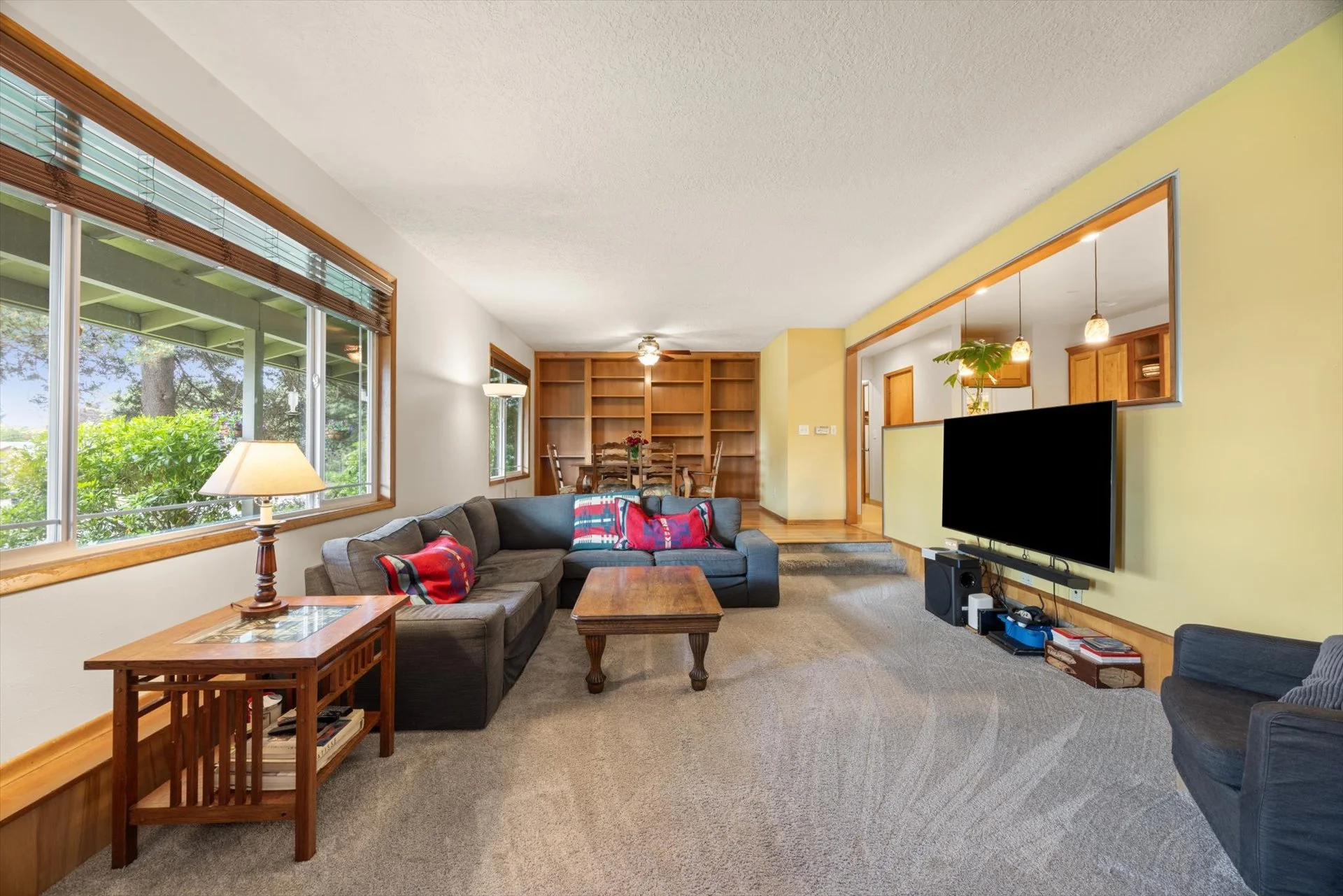 08-12955 SW Evergreen St 97005 -8.jpg
