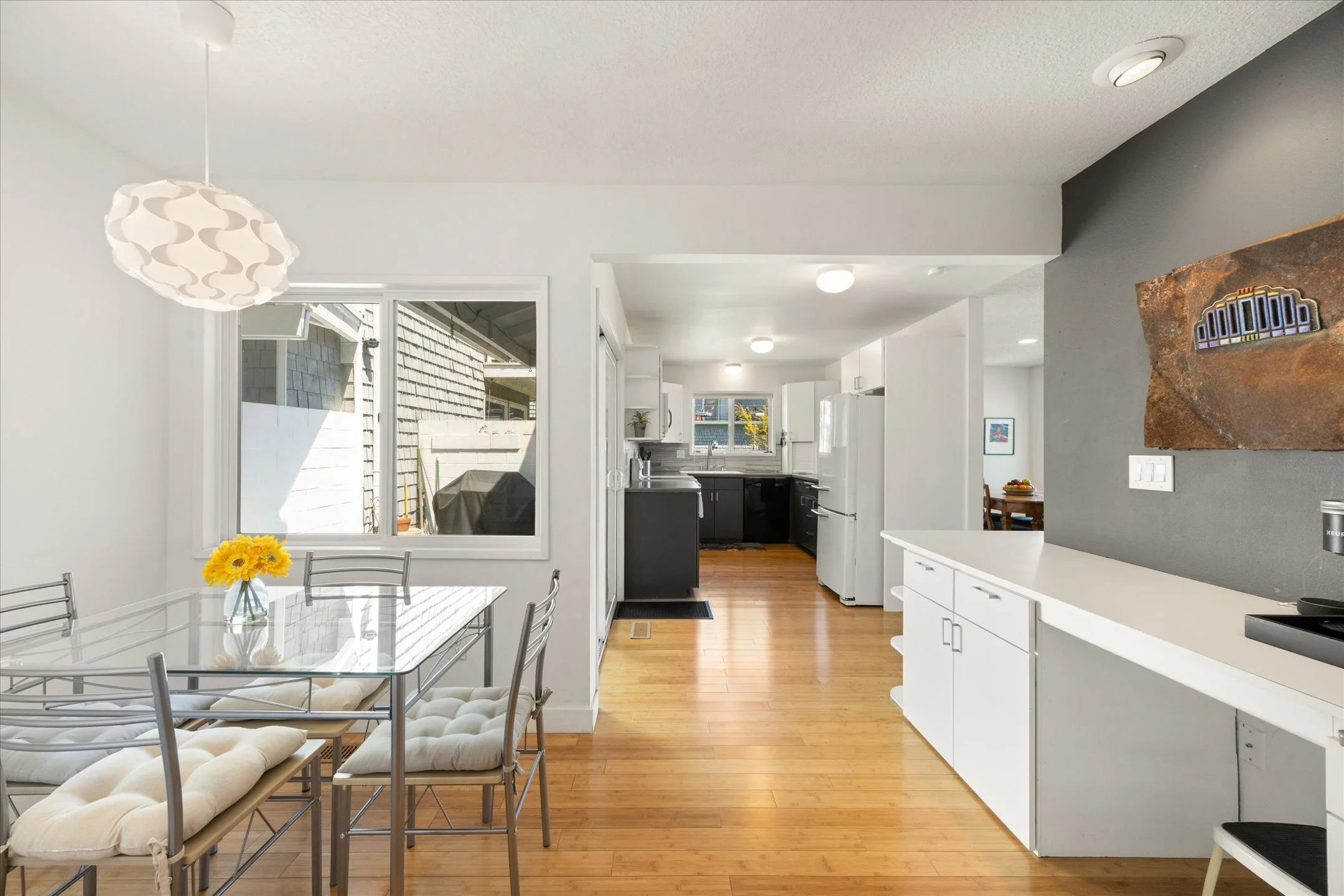 16-530 N Hayden Dr 97217-16.jpg