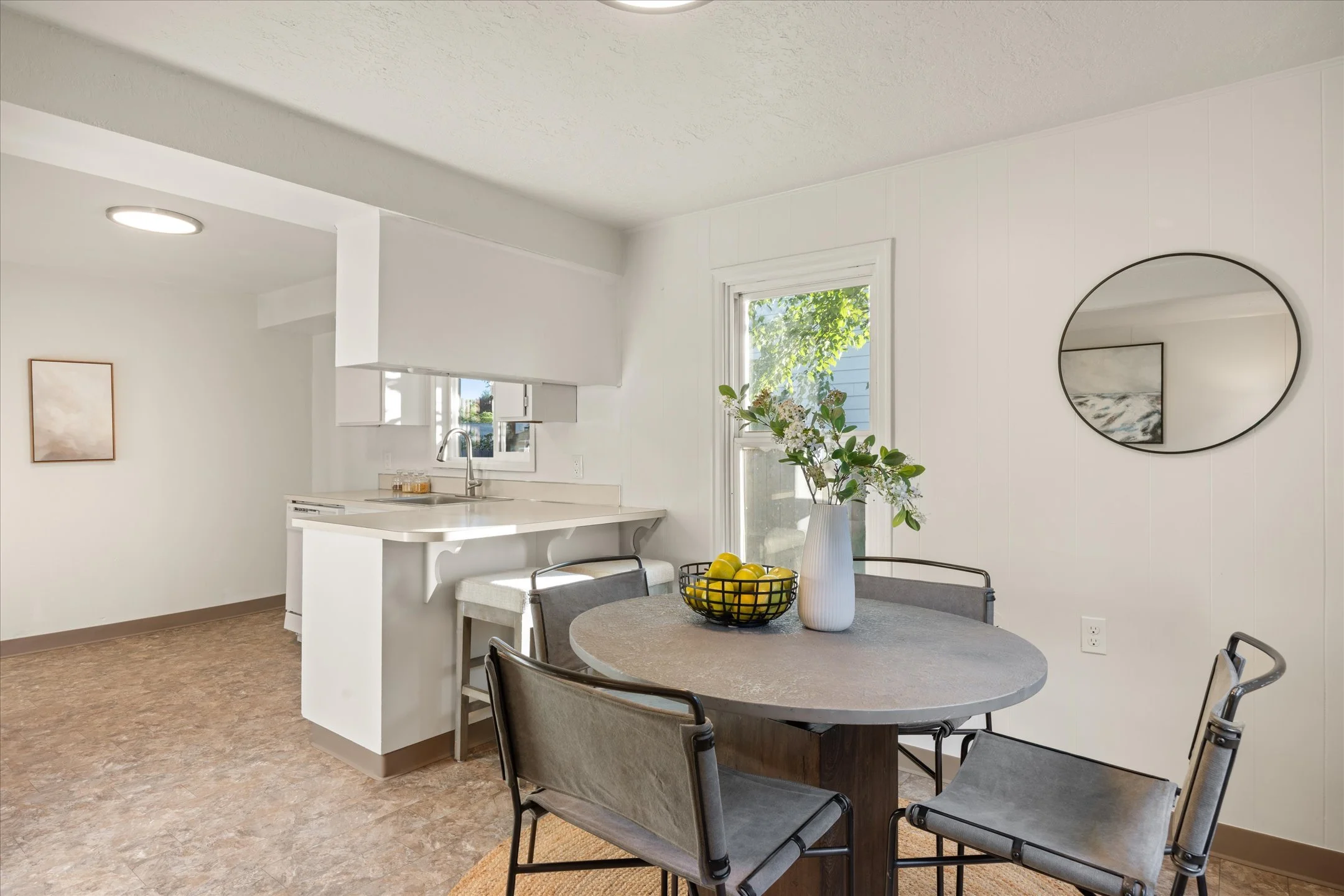 10-3444 Se Rockwood St 97222-10.jpg