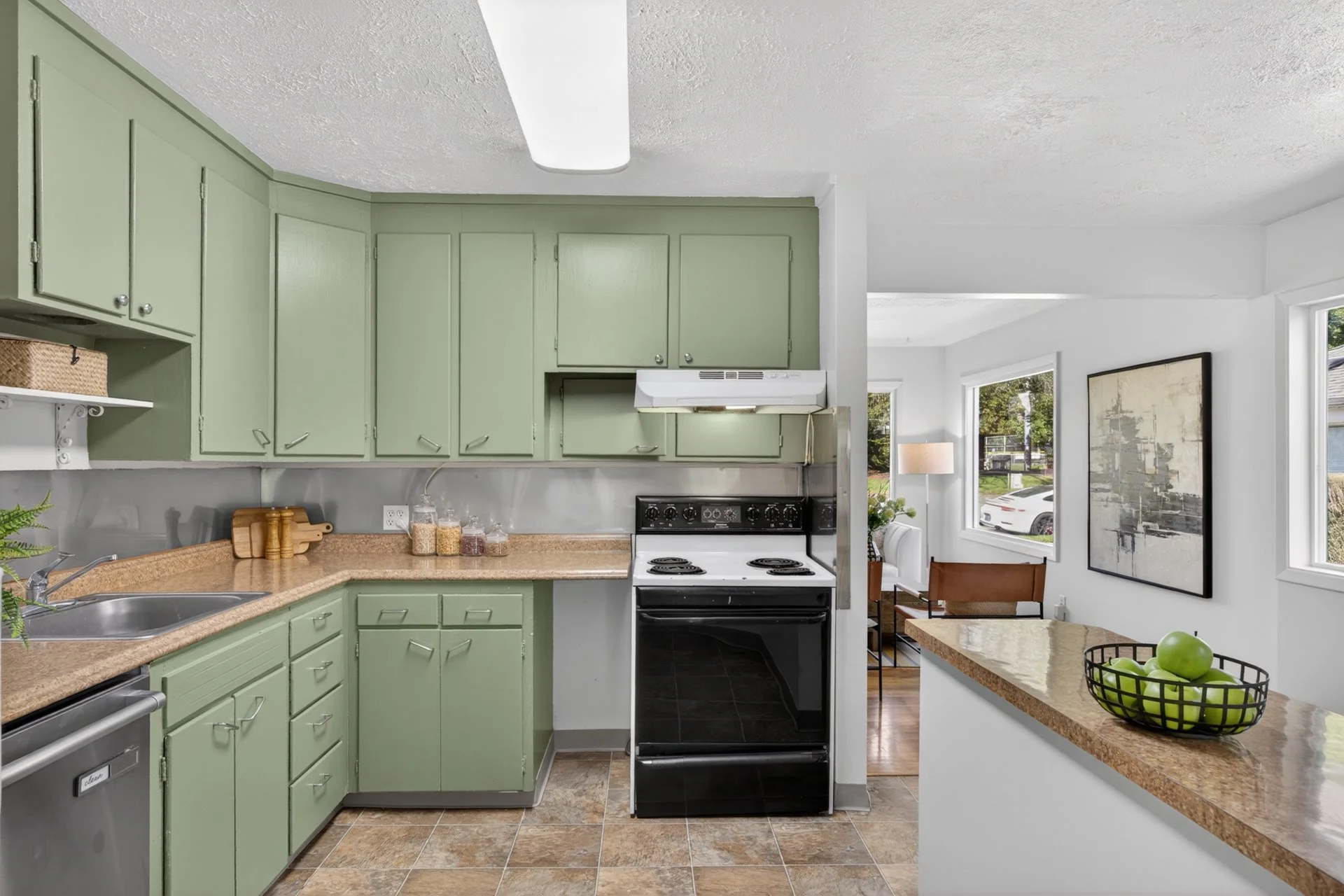 11-1044 Northeast 57th Avenue-11.jpg