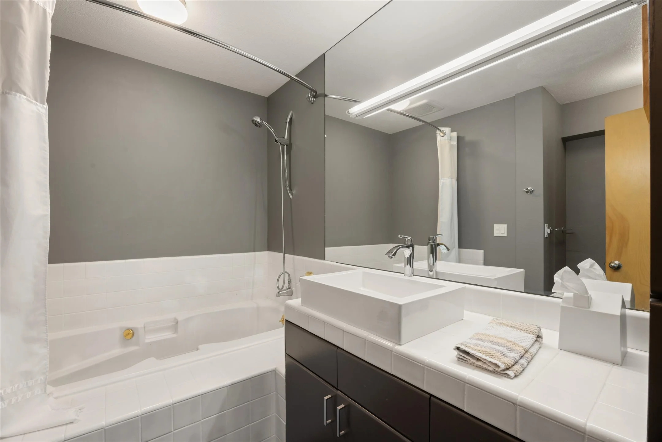 36-530 N Hayden Dr 97217-36.jpg