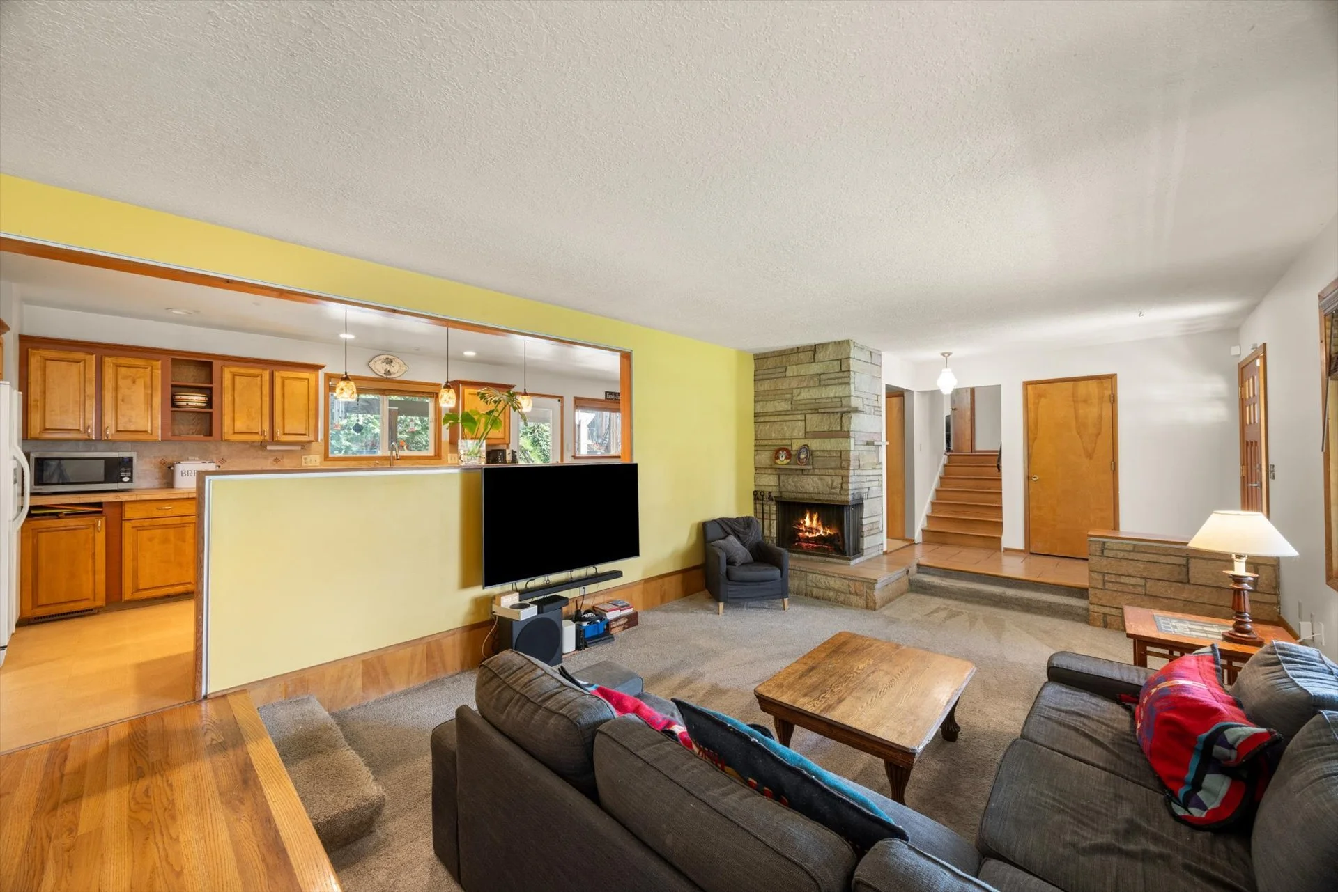 10-12955 SW Evergreen St 97005 -10.jpg