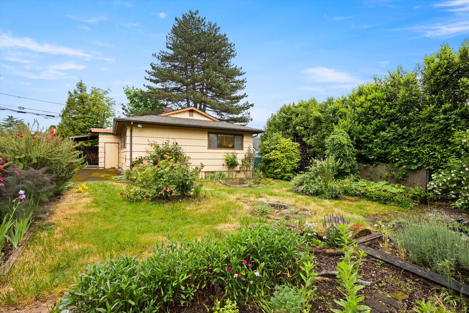 25-8419 Se 32nd Ave 97222-25.jpg