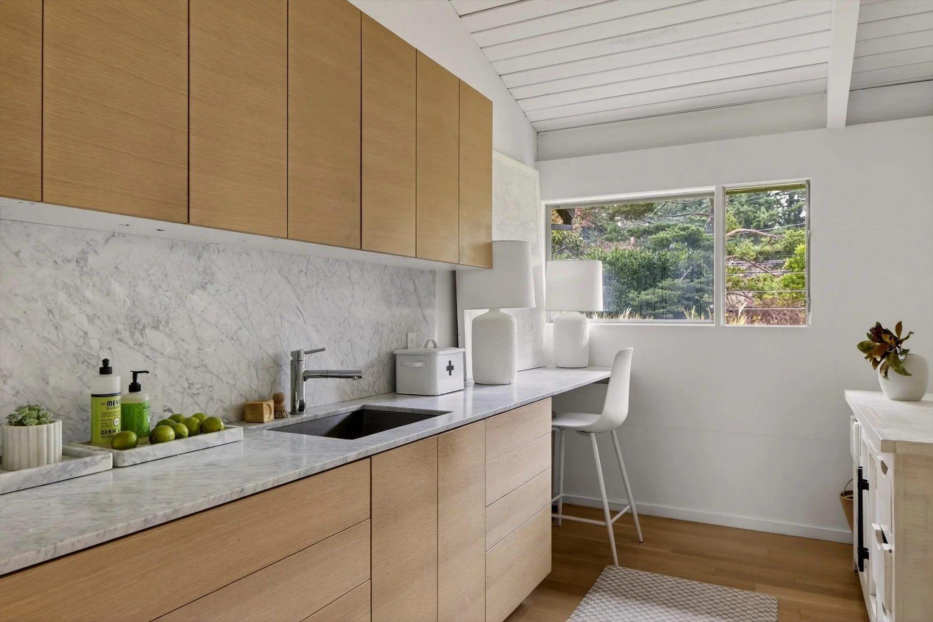 42-2765 SW Vista Drive-42.jpg